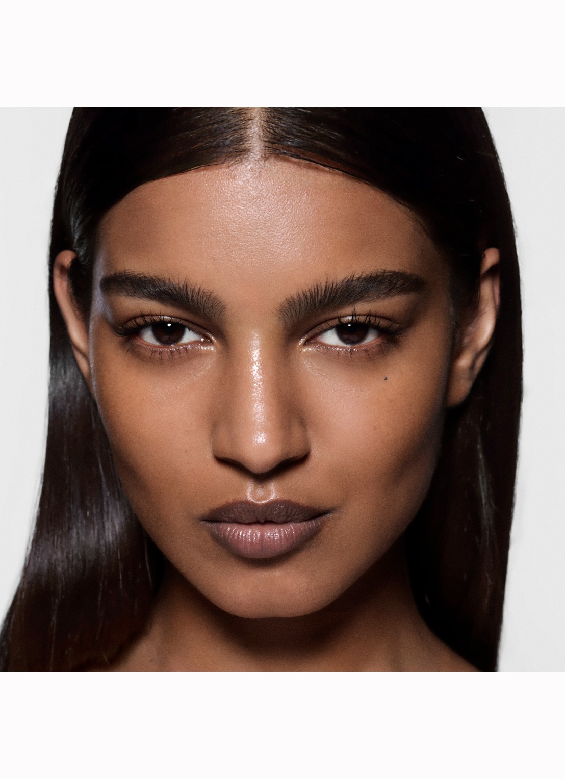 Victoria Beckham FeatherFix - detail 4 medium brunette
