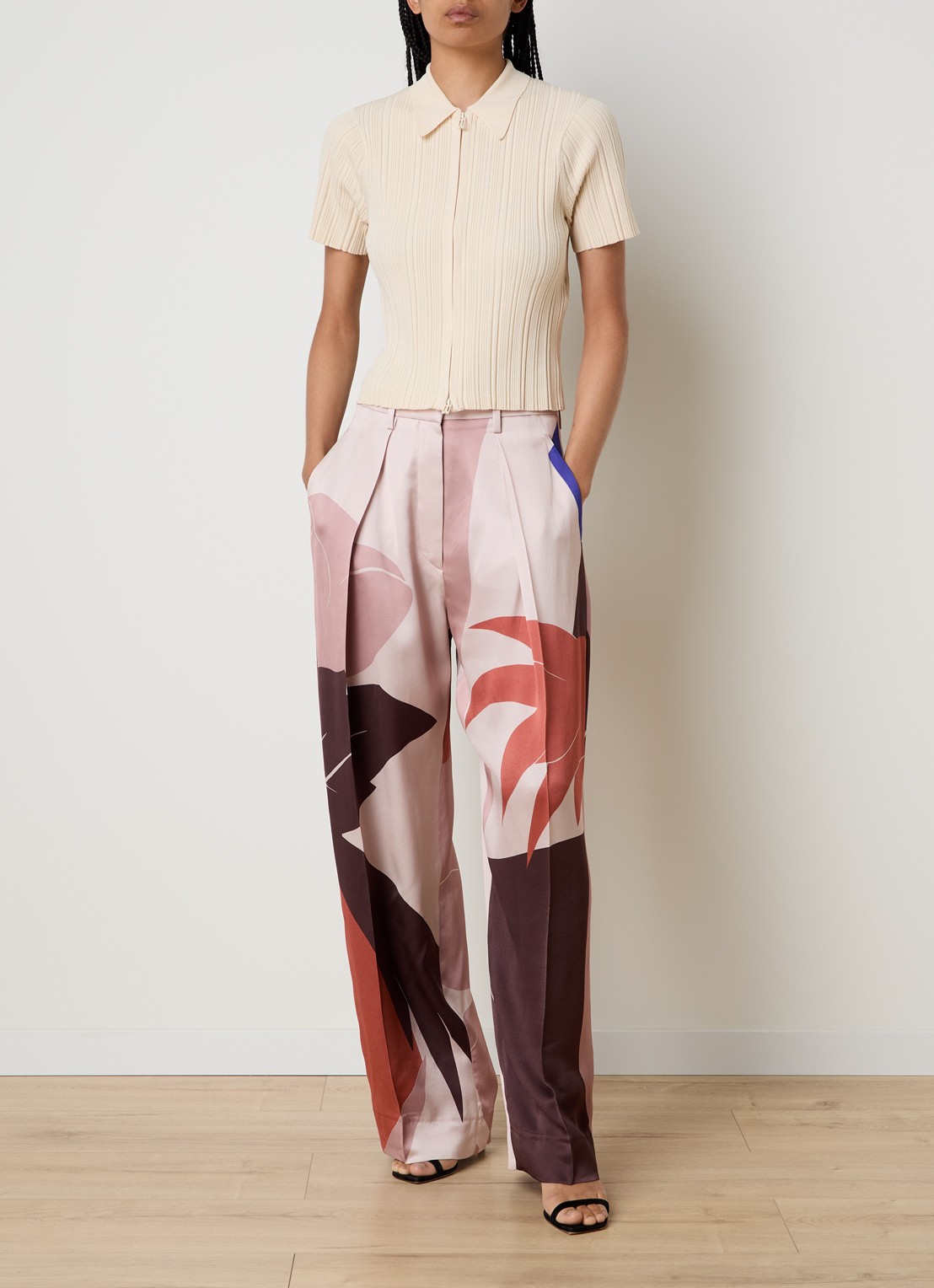 Victoria Beckham High waist wide fit broek met print - voorkant 2 oudroze