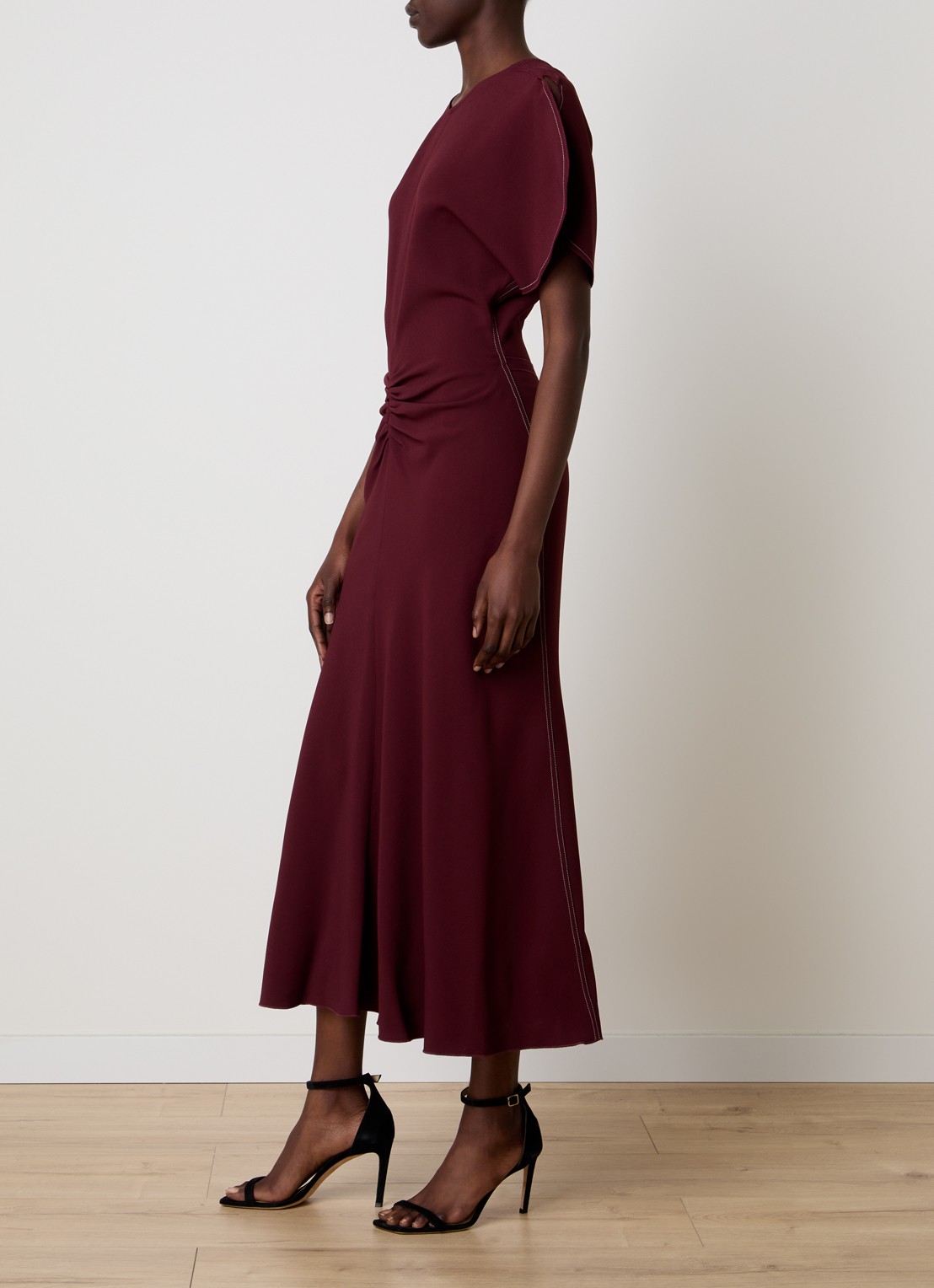 Victoria Beckham Midi jurk met plooidetail  - voorkant 2 donkerrood