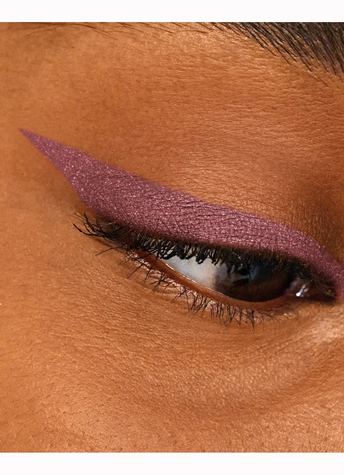 Victoria Beckham Satin Kajal Liner - oogpotlood - detail 4 orchid