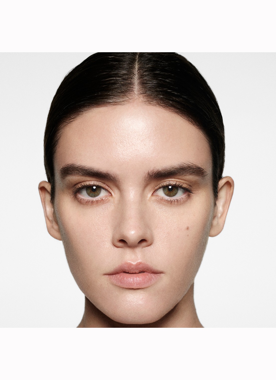 Victoria Beckham The Concealer Pen - detail 4 fl2