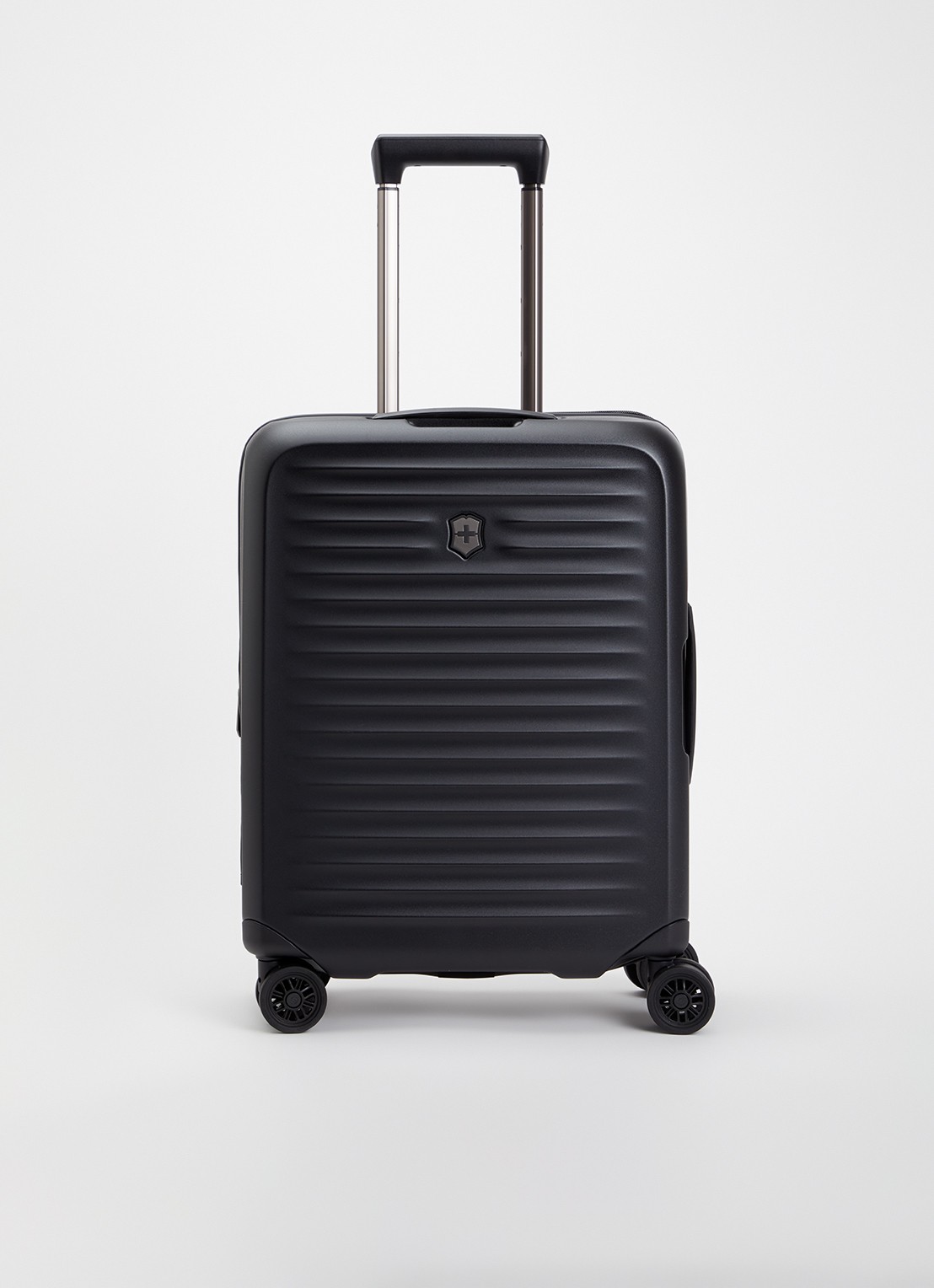 Victorinox Airox Advanced Global vergrootbare spinner 55 cm - voorkant 3 zwart