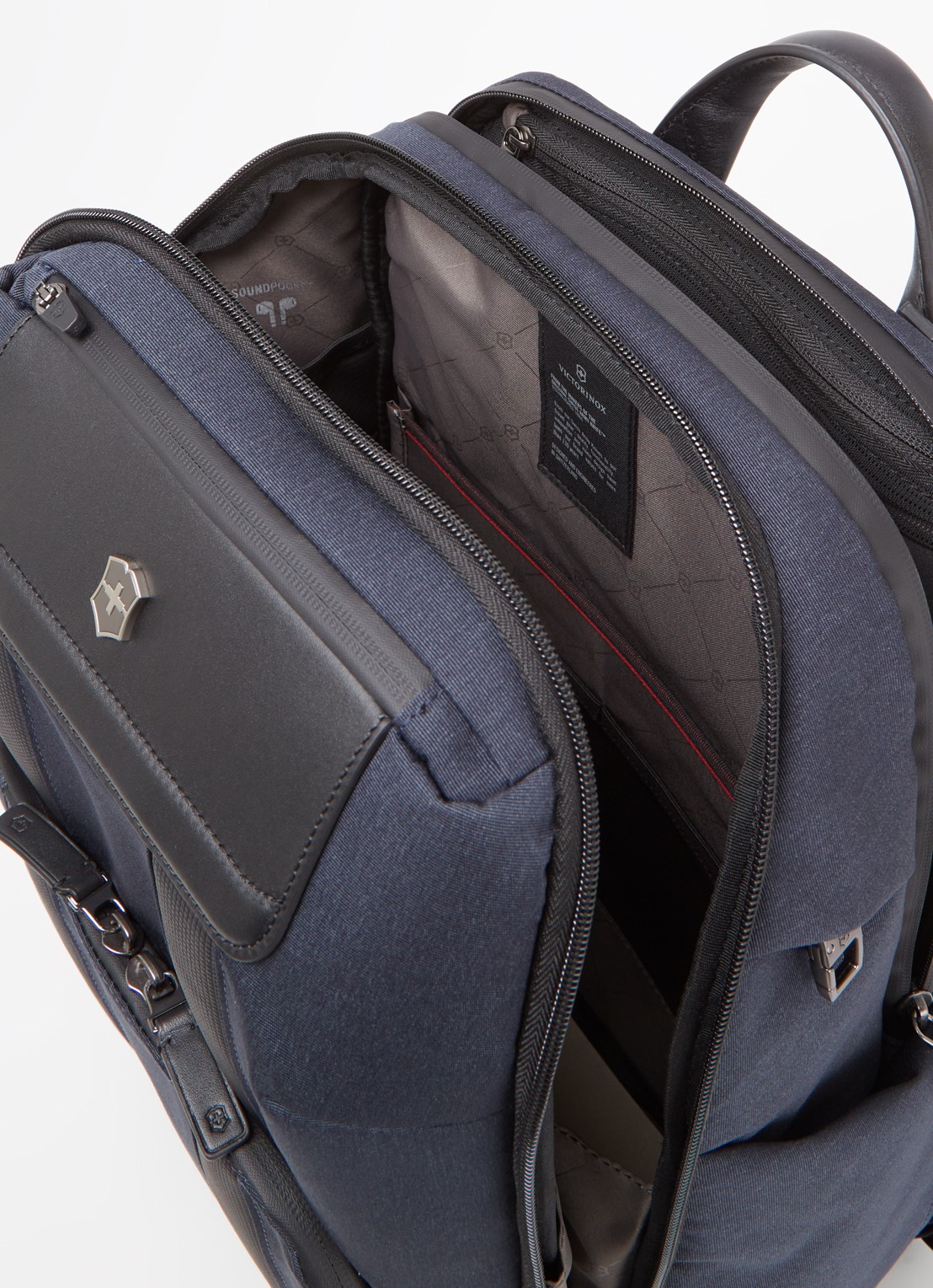 Victorinox Architecture Urban 2 rugzak met 15 inch laptopvak - detail 3 indigo