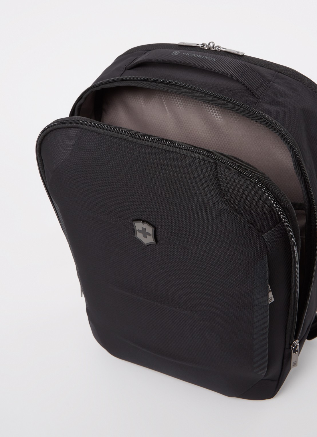 Victorinox Crosslight City Daypack rugzak met 15 inch laptopvak - detail 3 zwart