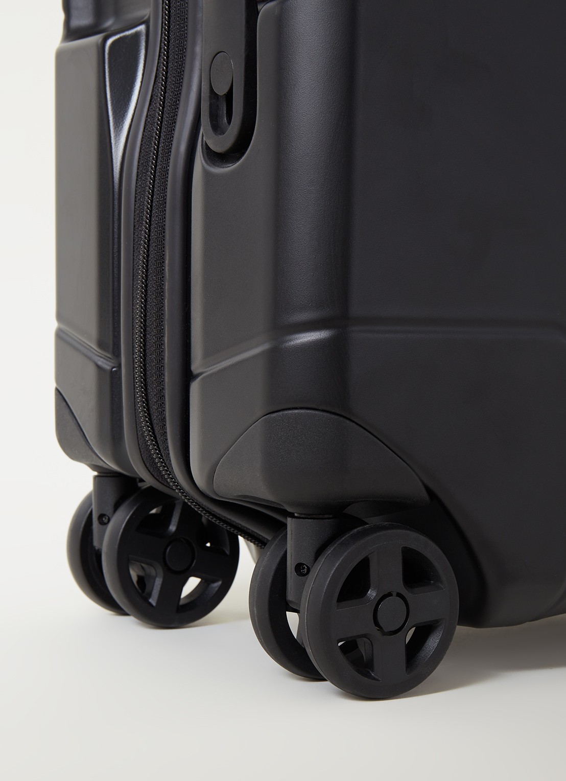 Victorinox W24 Dual Caster spinner 61 cm - detail zwart