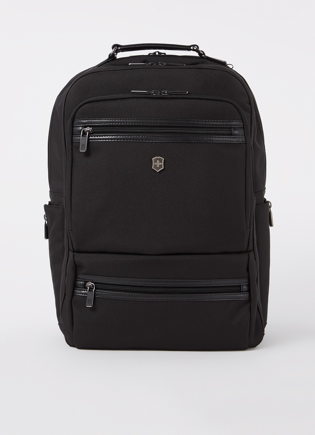 Victorinox Werks Professional Cordura Deluxe rugzak met 15 inch laptopvak - voorkant zwart