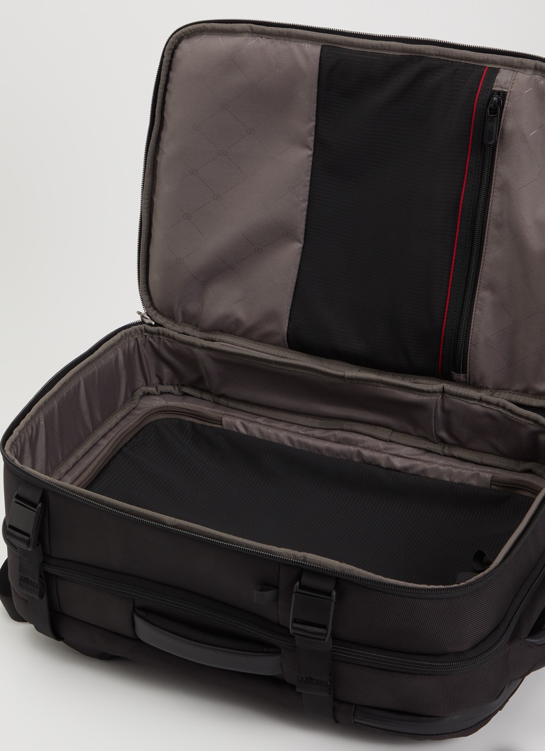 Victorinox Works Traveler 7.0 Boarding vergrootbare rugzak met 15.6 inch laptopvak - unisex - detail 3 zwart