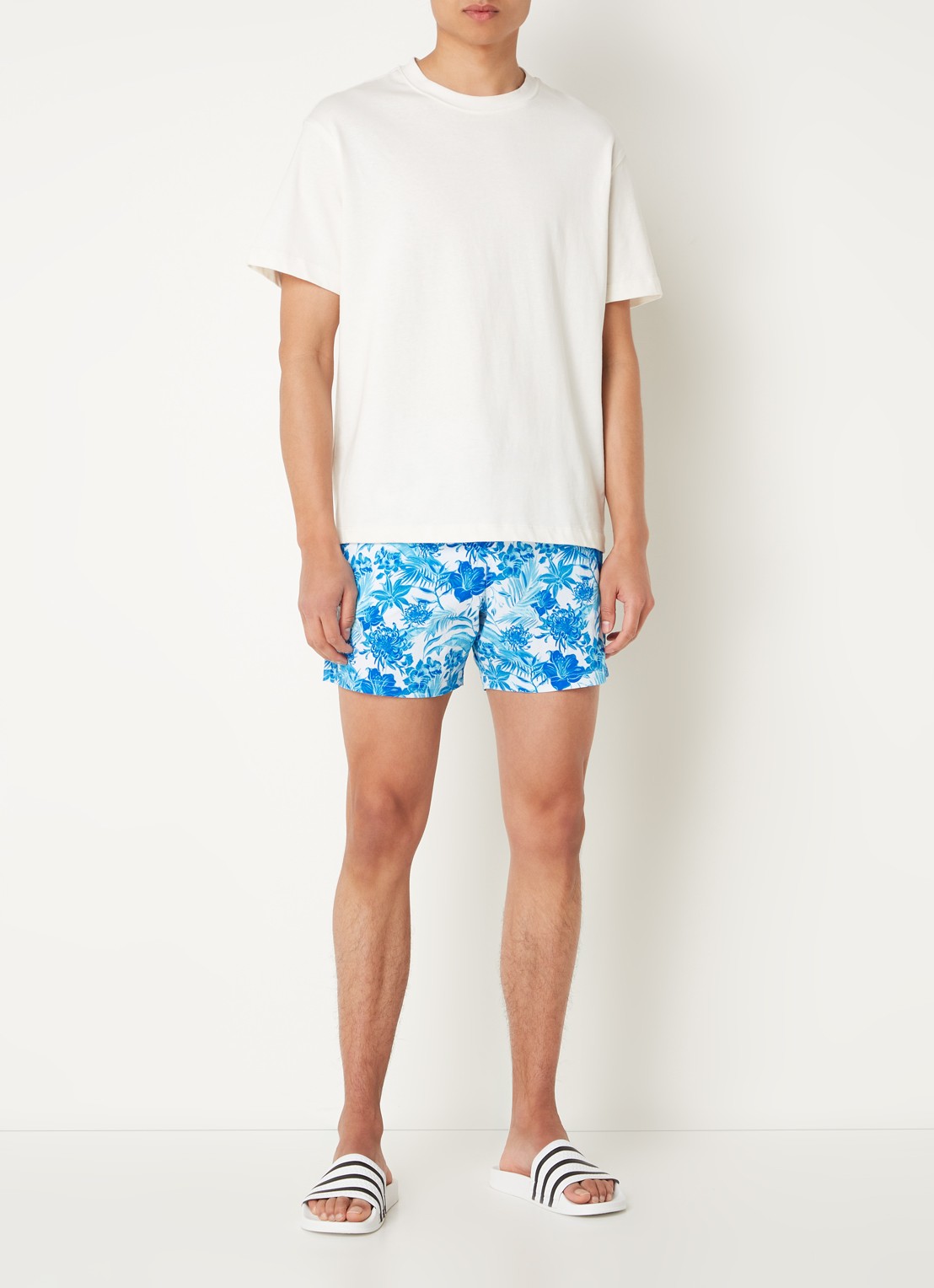 Vilebrequin Moorise zwemshorts met bloemenprint en steekzakken - voorkant 3 blauw