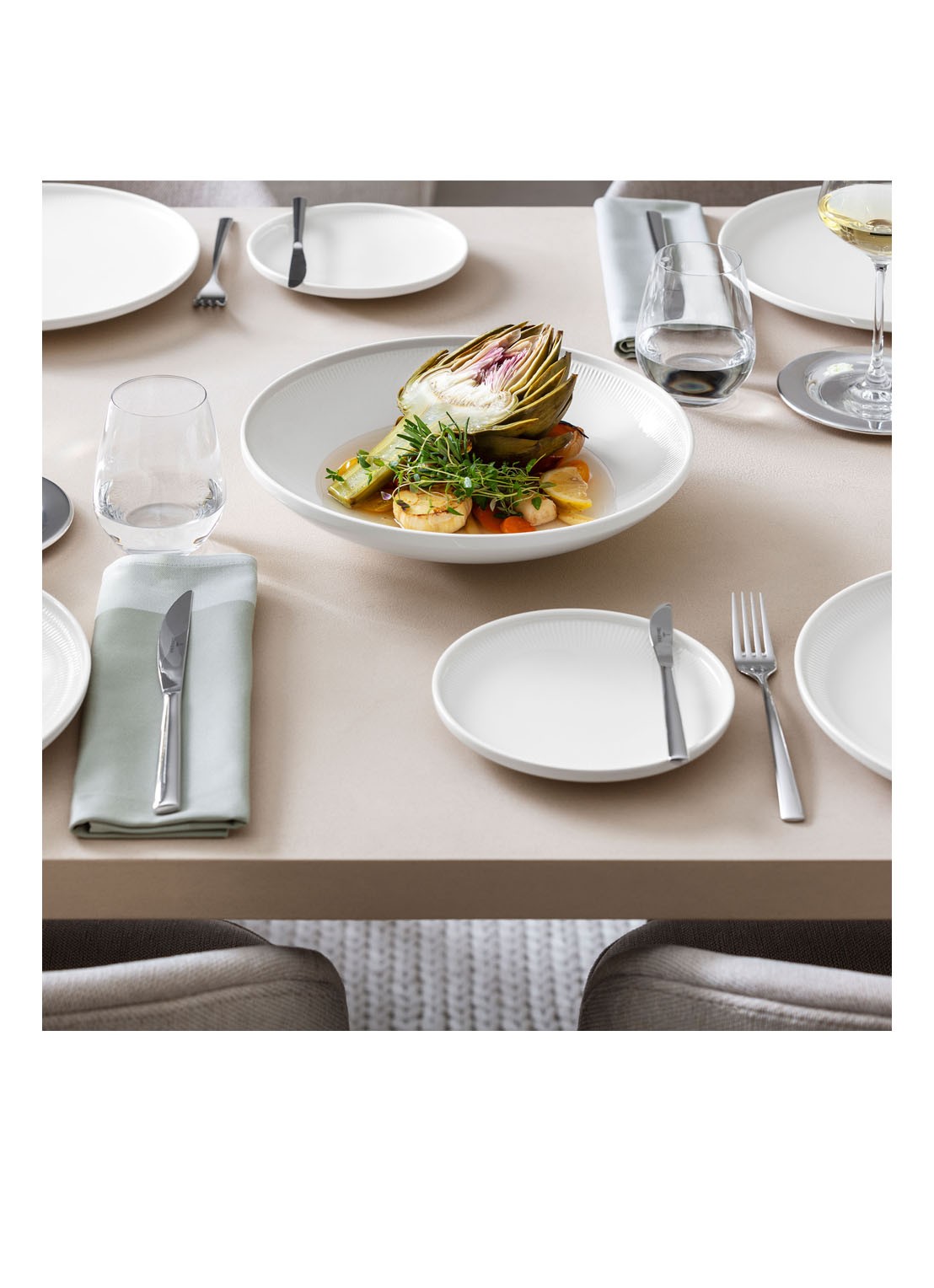 Villeroy & Boch Afina schaal 29 cm - voorkant 2 gebroken wit