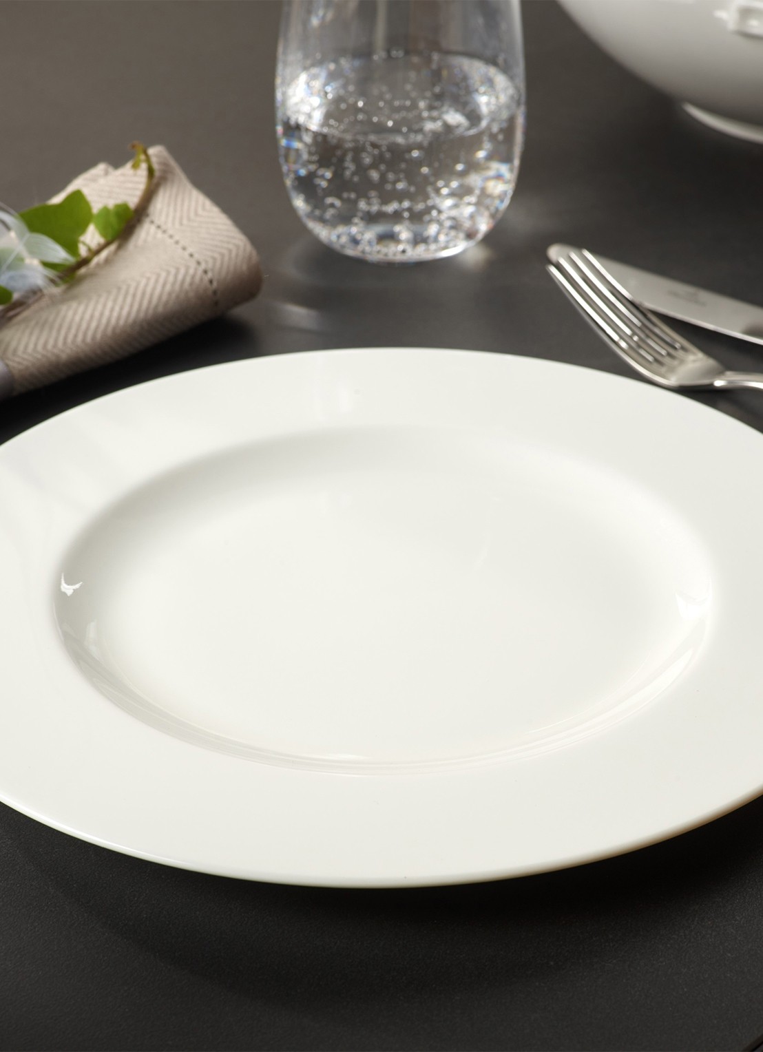 Villeroy & Boch Anmut dinerbord 27 cm - achterkant 4 gebroken wit