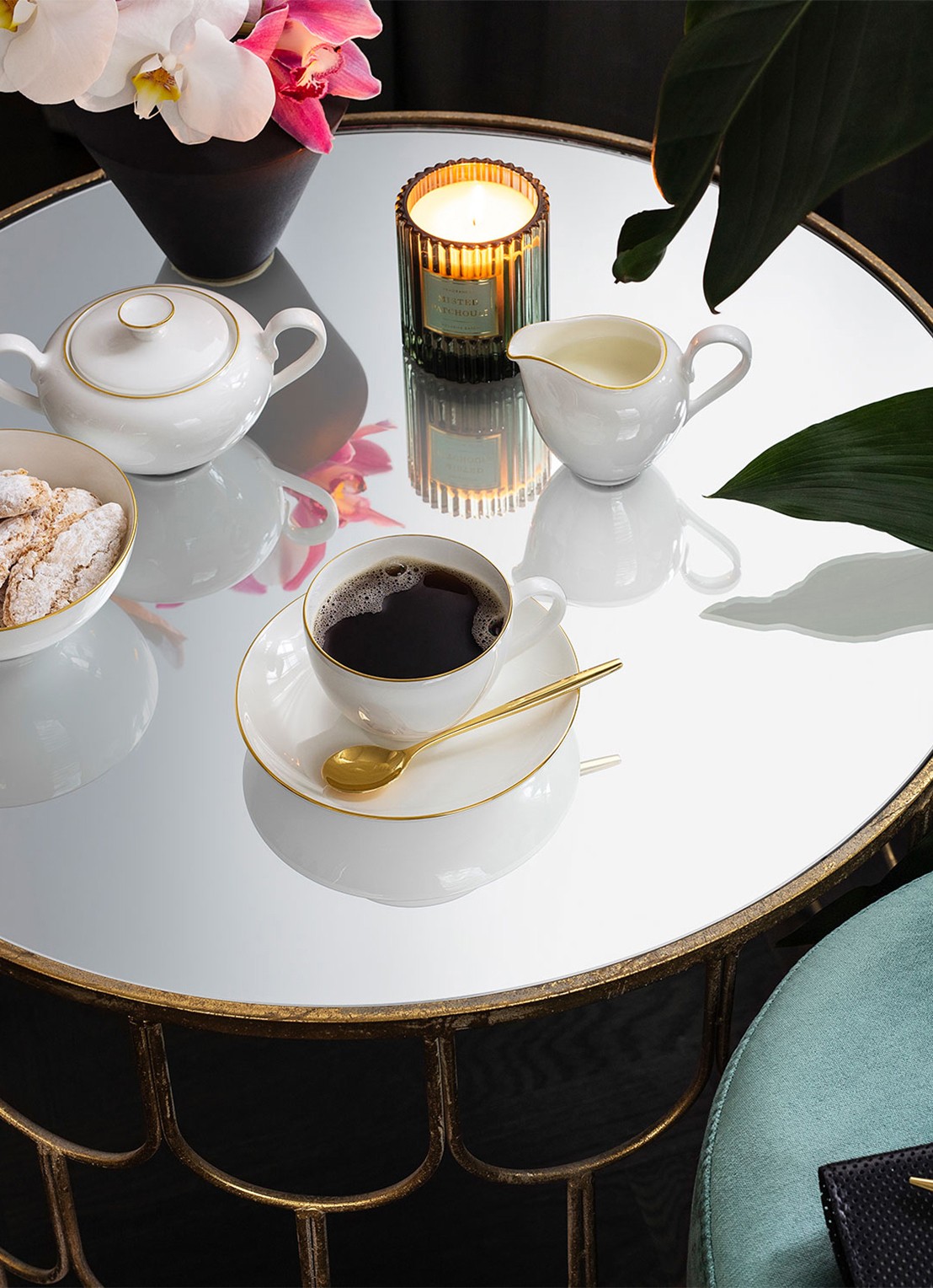 Villeroy & Boch Anmut Gold koffiekopje 20 cl - achterkant 4 gebroken wit