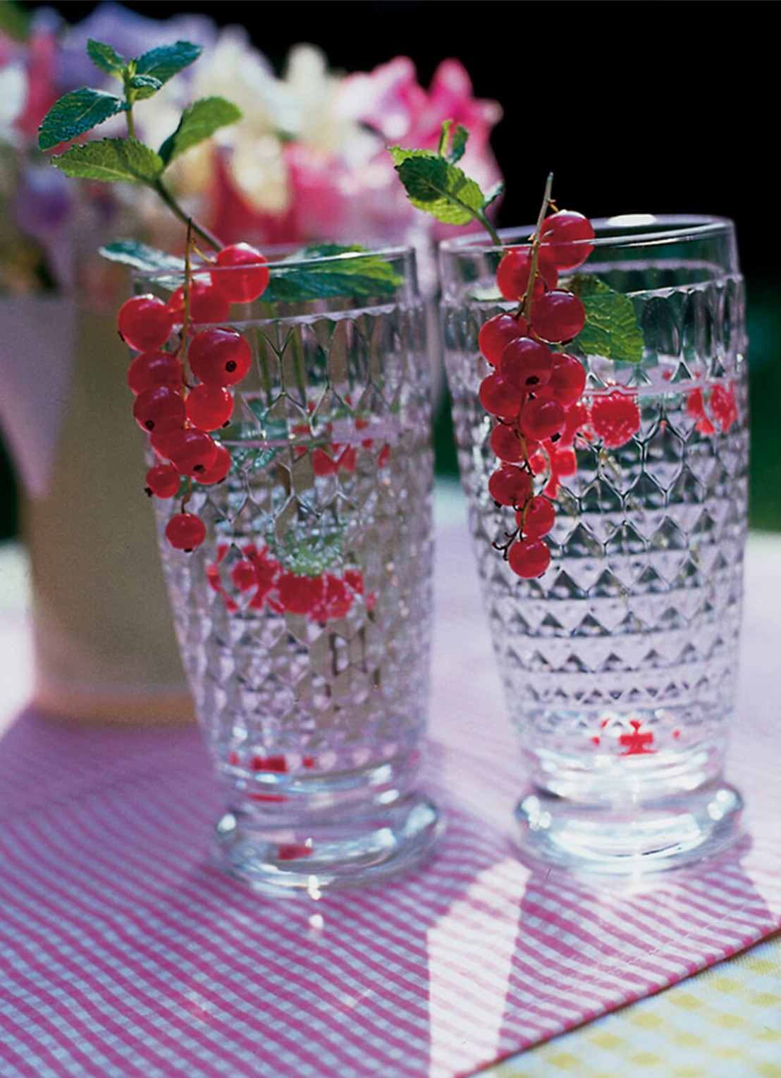 Villeroy & Boch Boston longdrinkglas 40 cl - voorkant 4 transparant