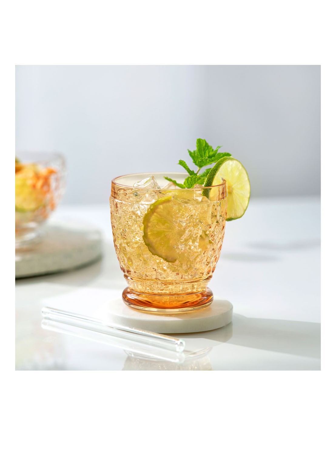Villeroy & Boch Boston waterglas 20 cl - voorkant 2 orange