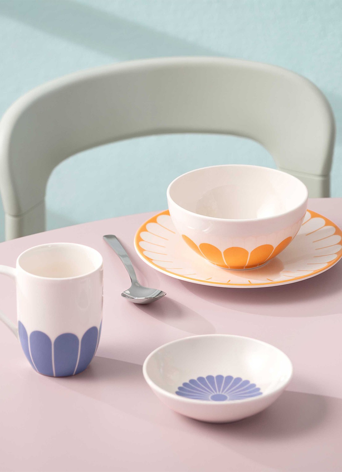 Villeroy & Boch Fleur kopje 29 cl - voorkant 2 lichtblauw