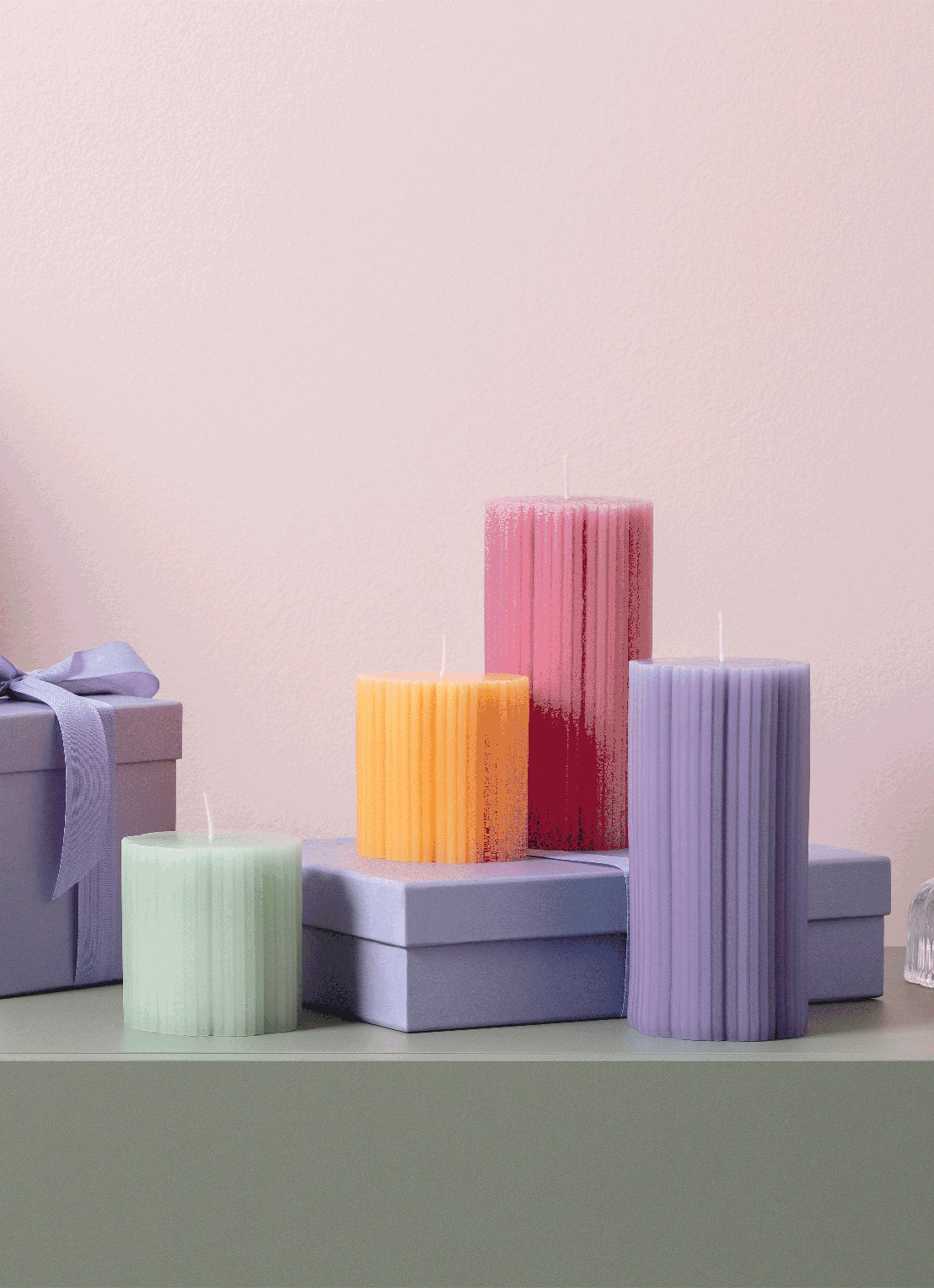 Villeroy & Boch Fleur stompkaars - achterkant 3 donkerroze
