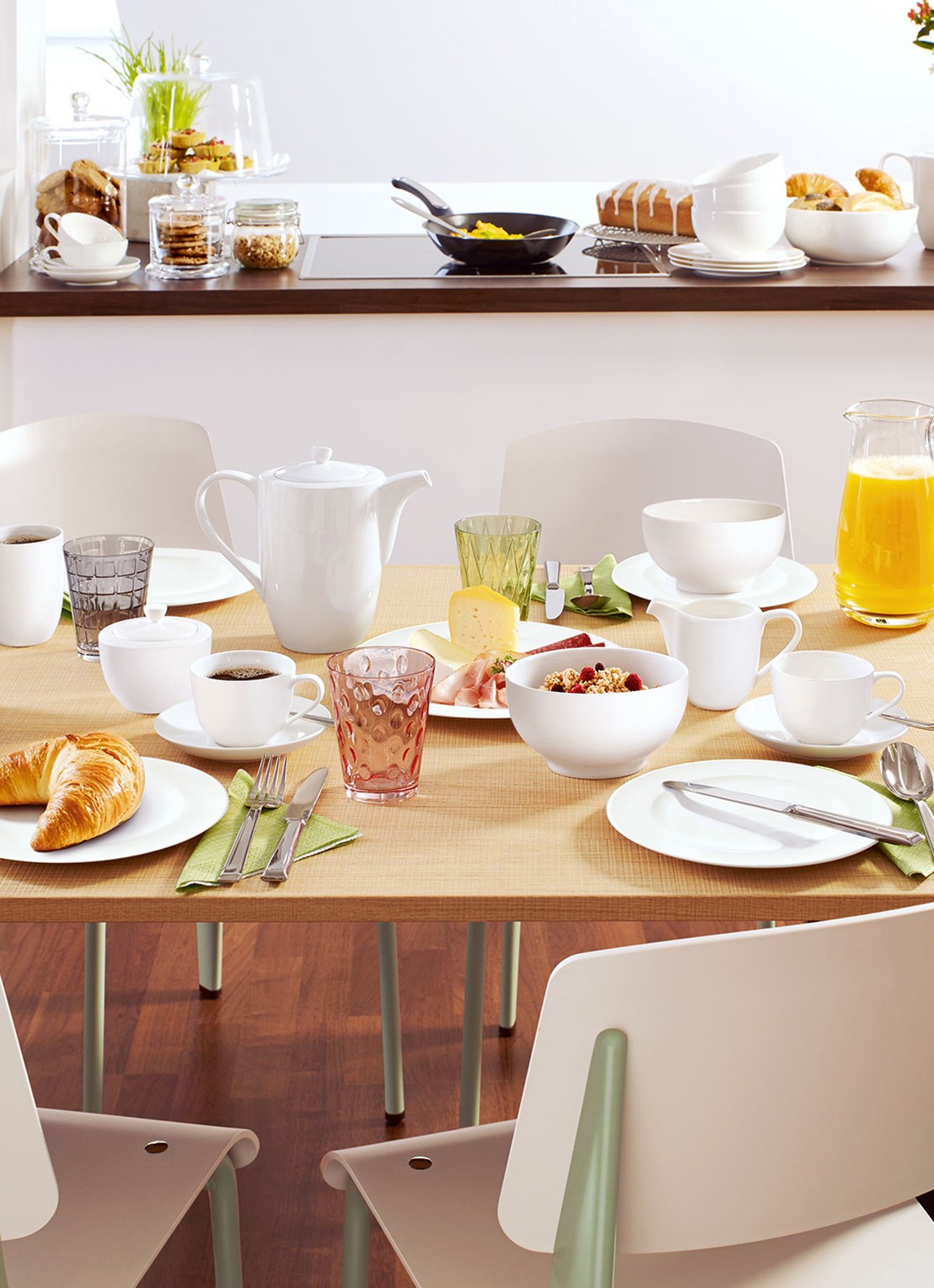Villeroy & Boch For Me melkkan 280 ml - voorkant 2 gebroken wit