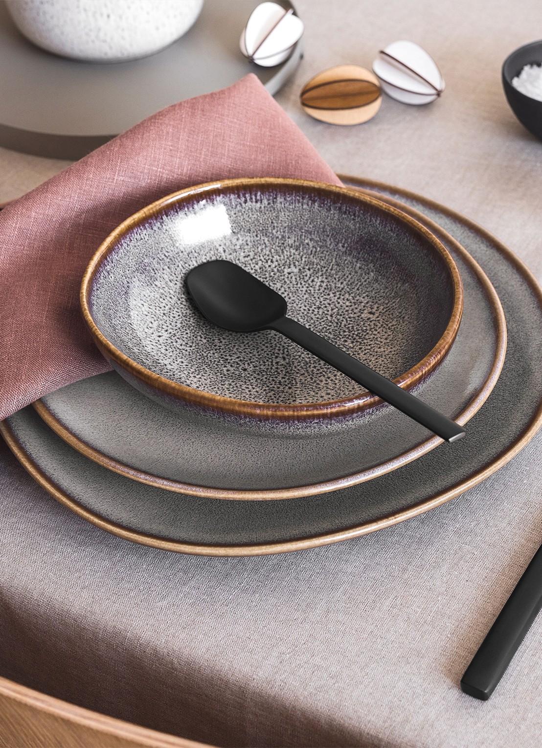 Villeroy & Boch Lave dinerbord 28 cm - detail 5 lichtgrijs