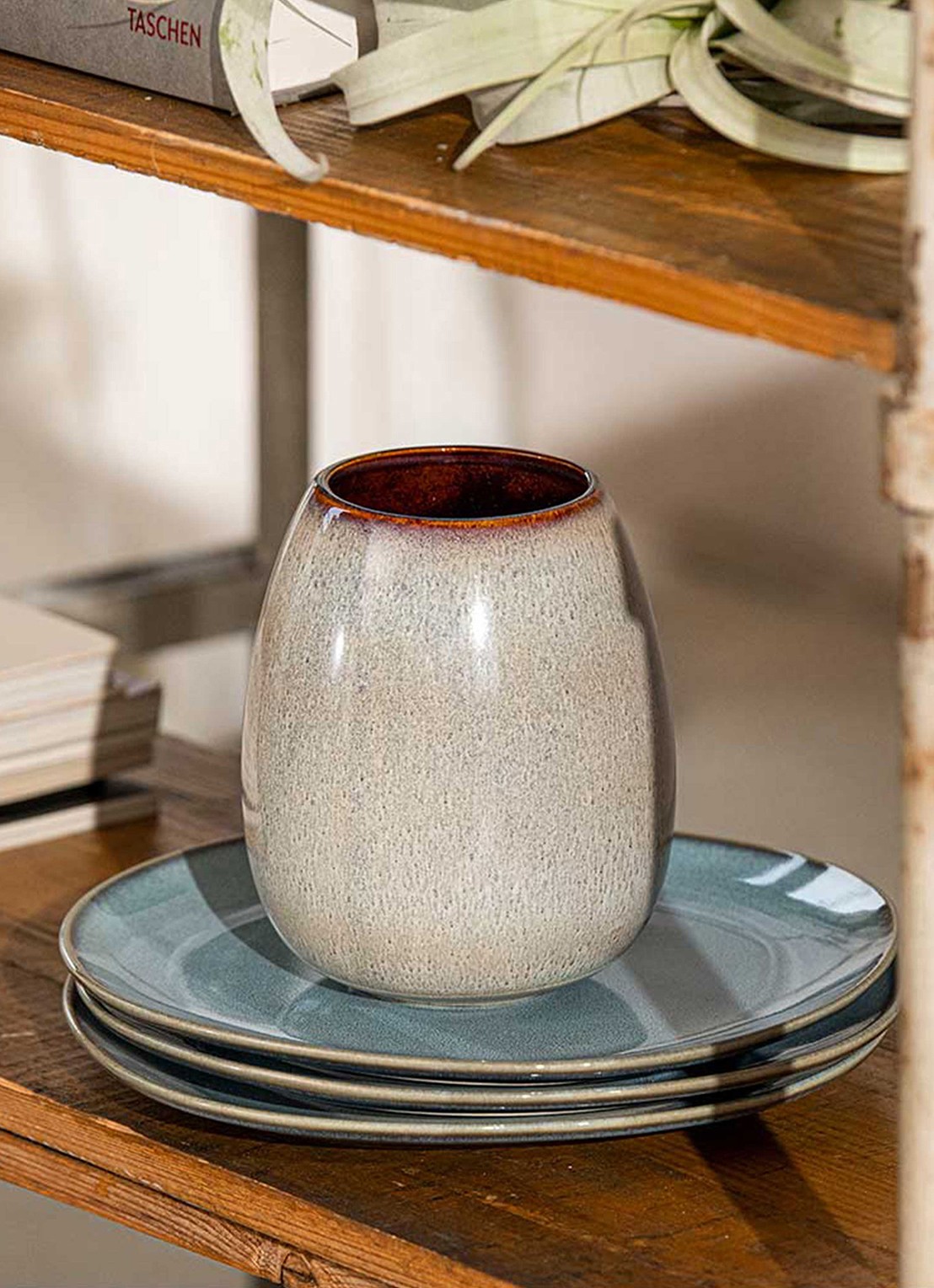Villeroy & Boch Lave Drop vaas 17,5 cm - voorkant 3 beige