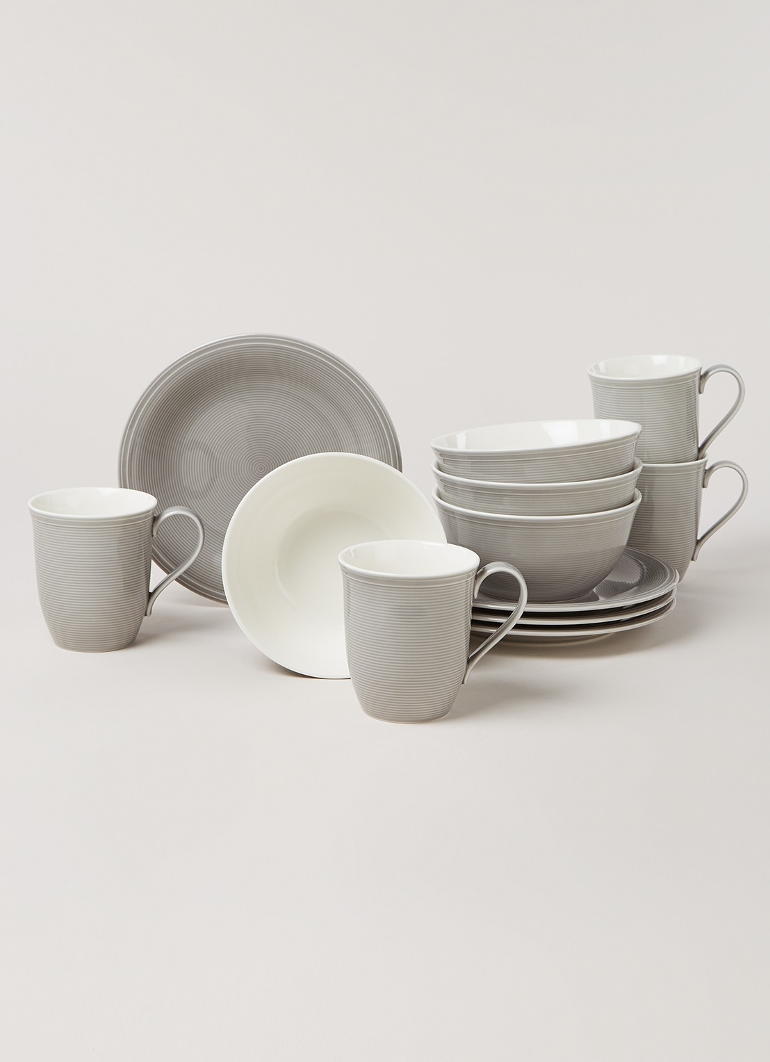 Villeroy & Boch Like Color Loop serviesset 12-delig - voorkant 3 lichtgrijs