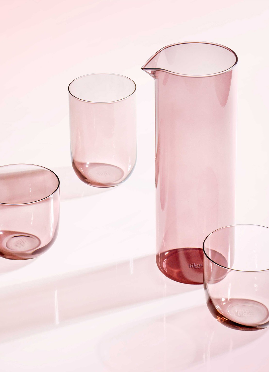 Villeroy & Boch Like Grape waterkan 1 liter - achterkant 4 lila