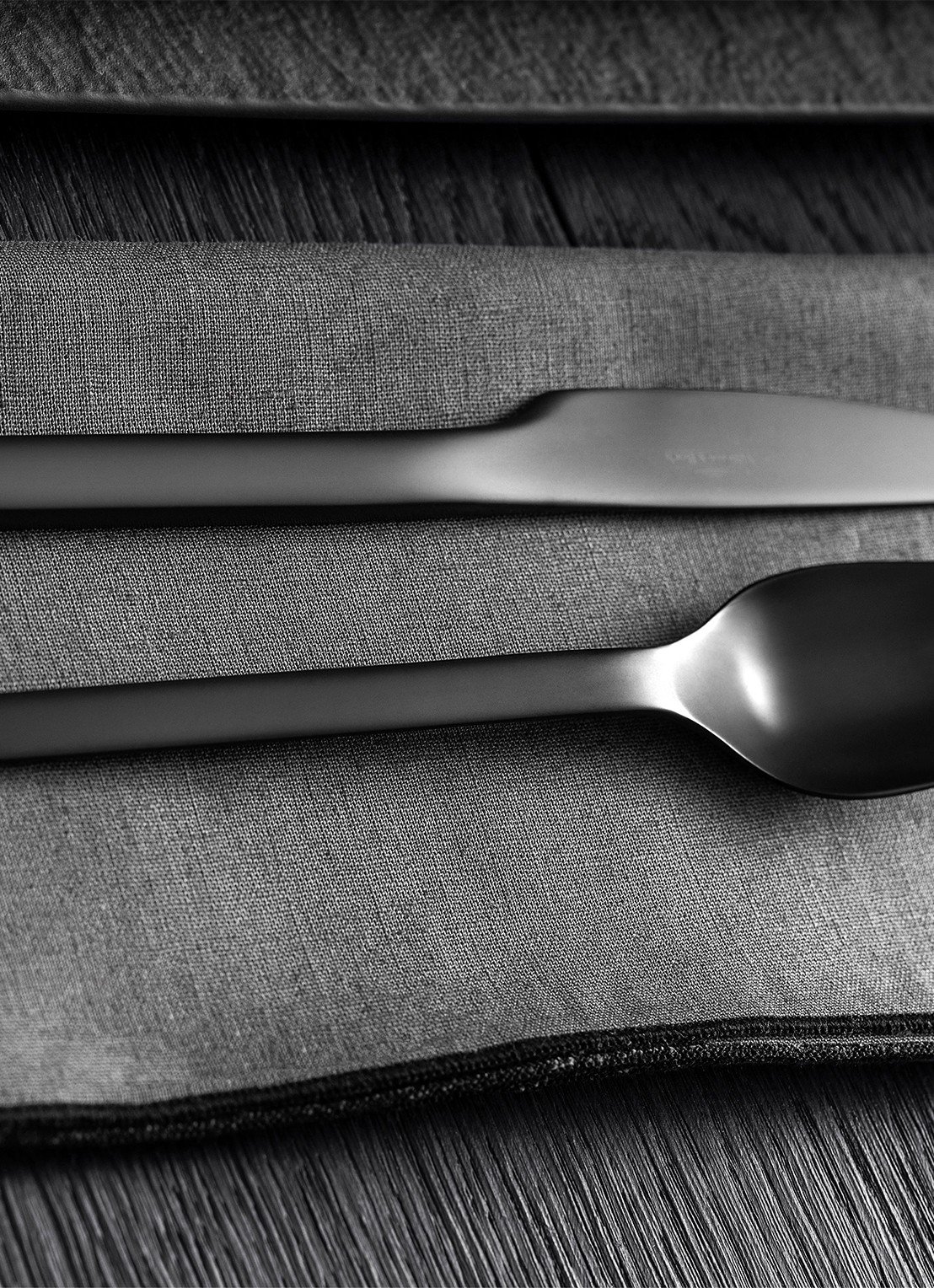 Villeroy & Boch Manufacture Rock bestekset 16-delig - achterkant 2 zwart