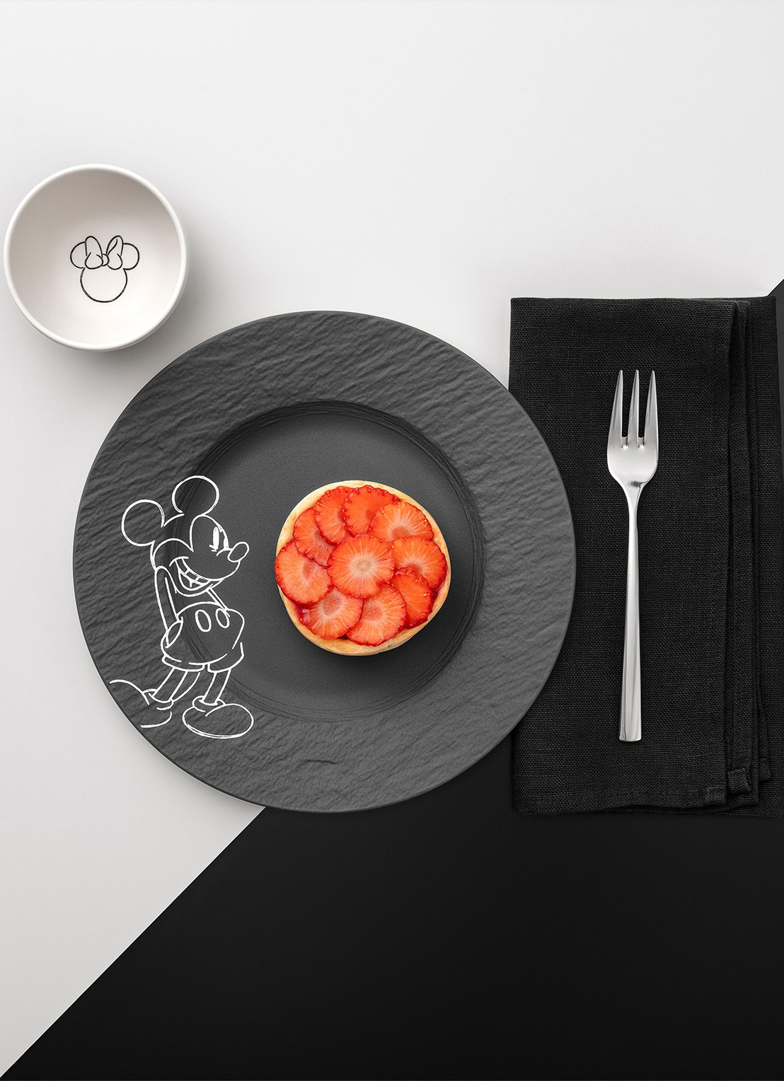 Villeroy & Boch Manufacture Rock blanc - Mickey Mouse dipschaal 8 cm - achterkant wit