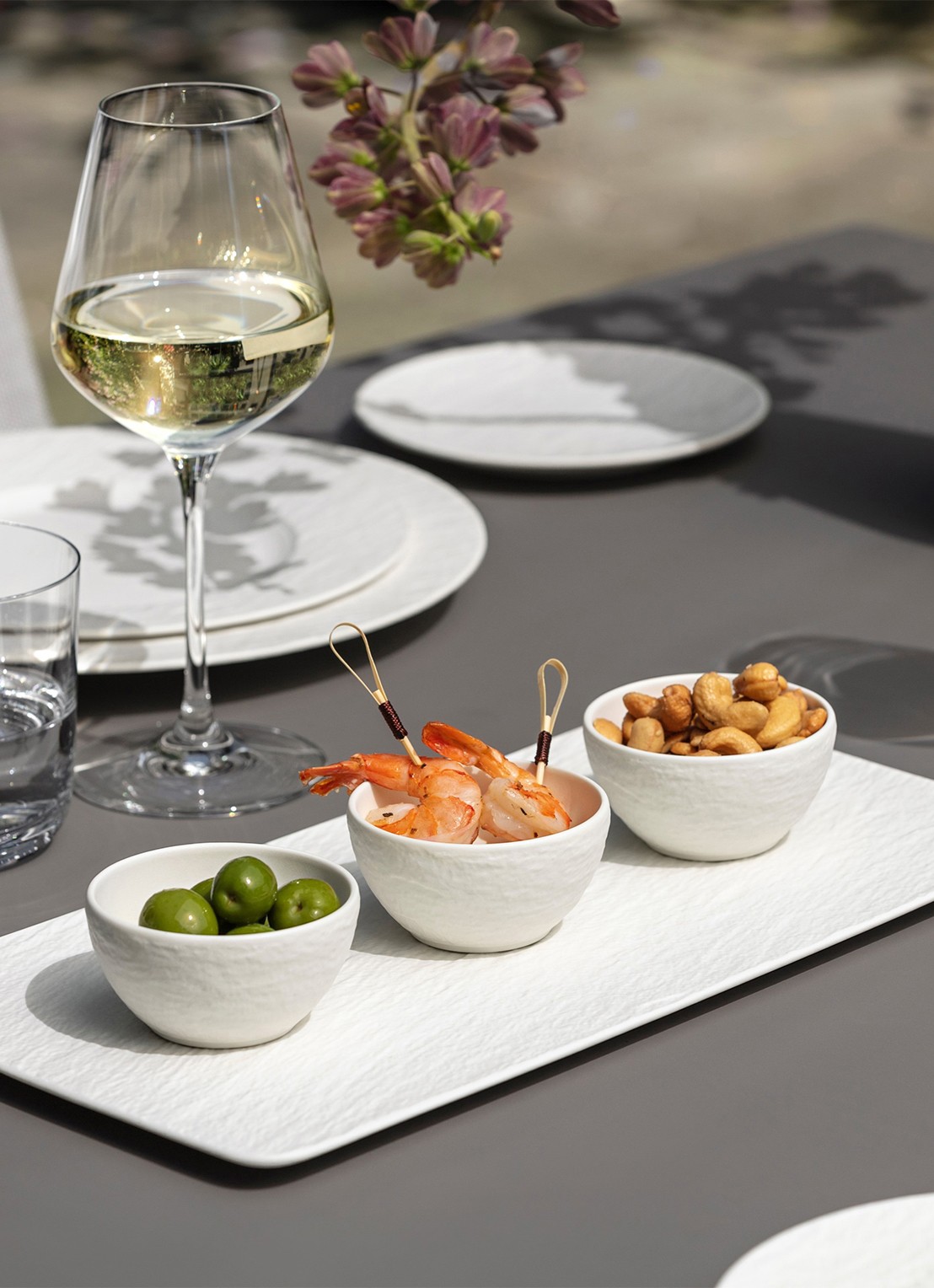 Villeroy & Boch Manufacture Rock Blanc serveerschaal 4-delig - achterkant 4 gebroken wit