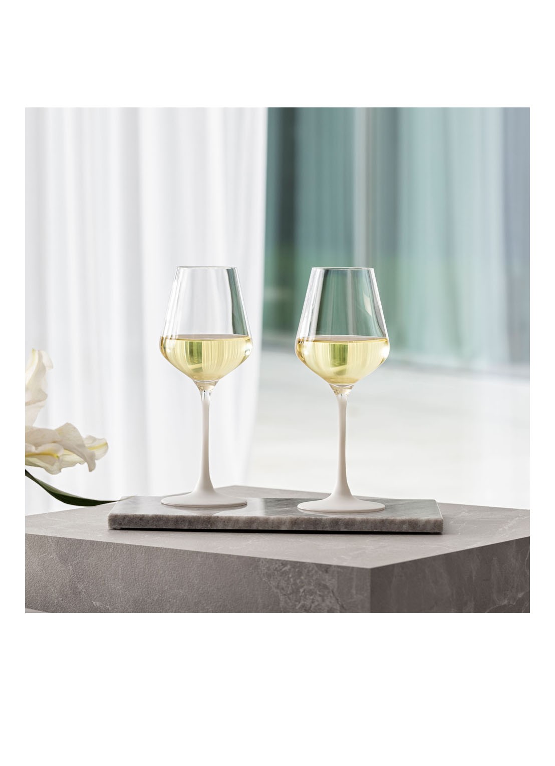 Villeroy & Boch Manufacture Rock blanc witte wijnglas set van 4 - voorkant 3 transparant