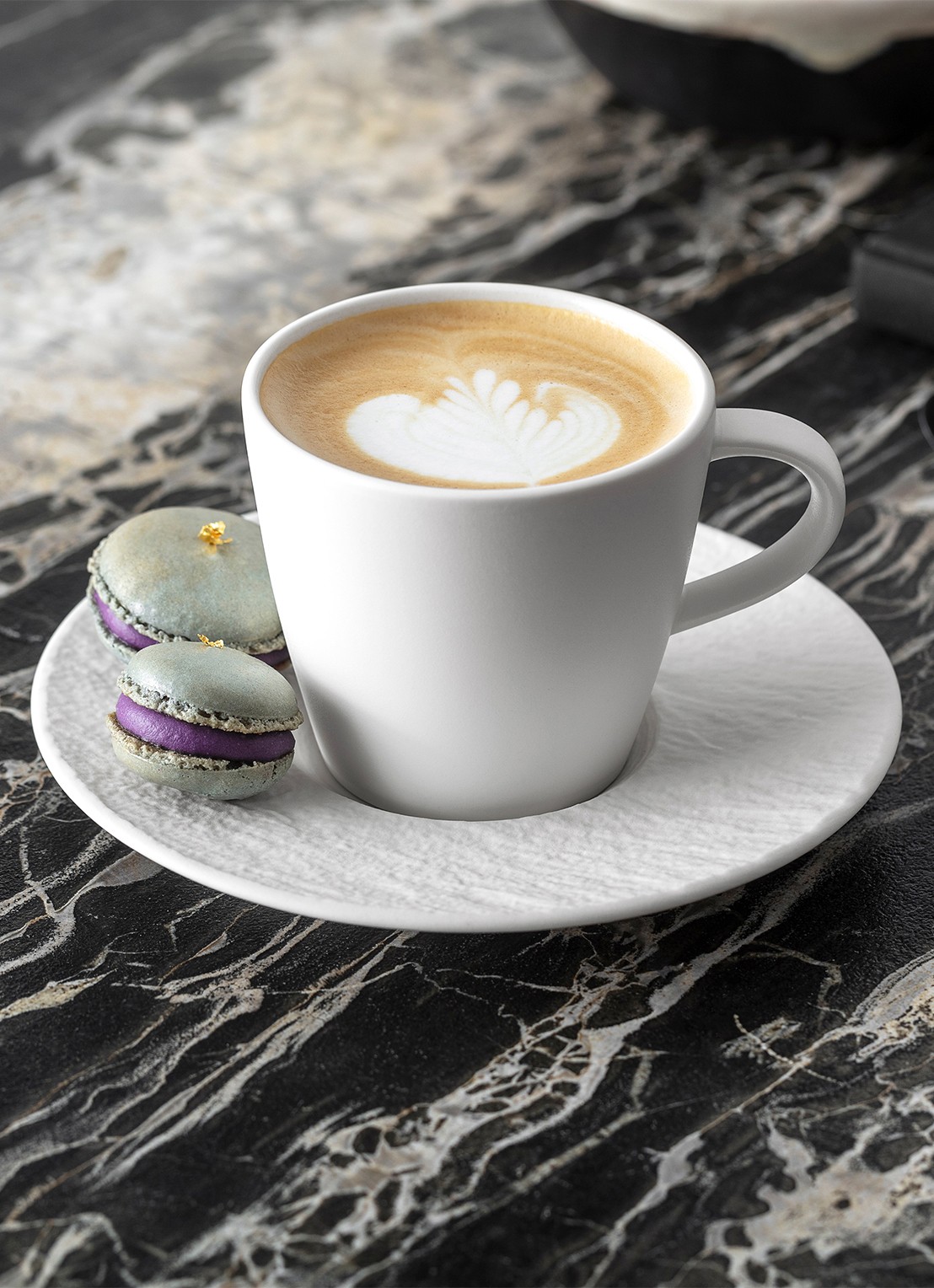 Villeroy & Boch Manufacture Rock espressokopje 10 cl - detail 2 gebroken wit