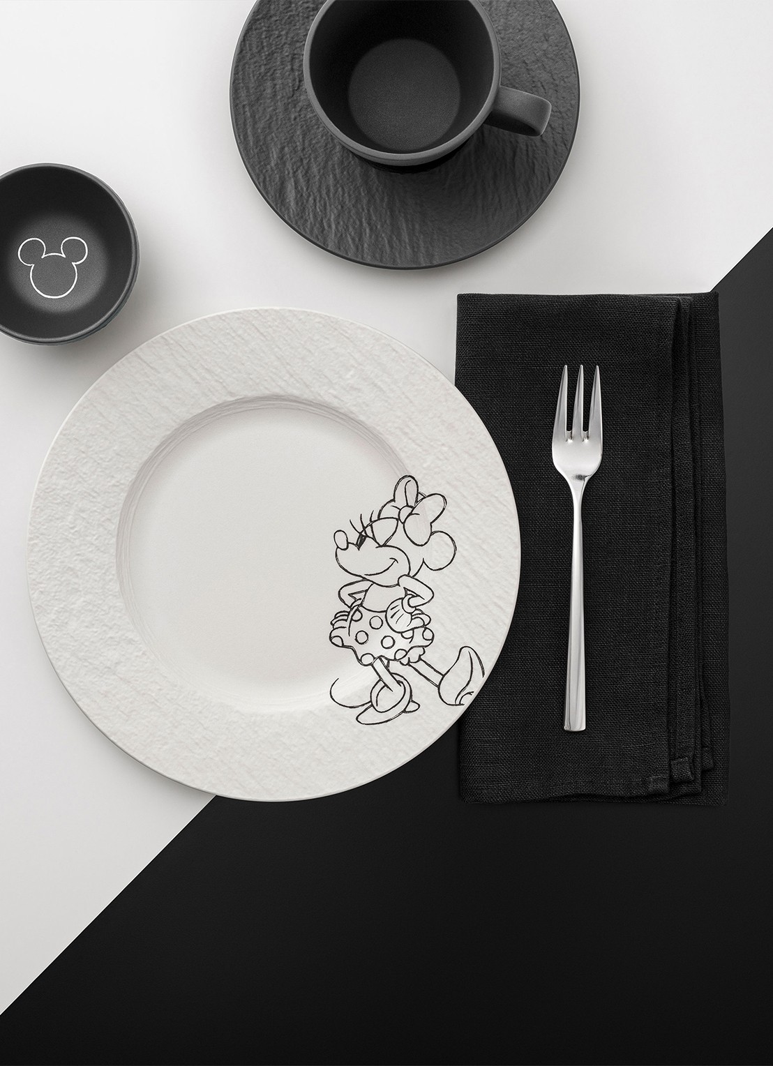 Villeroy & Boch Manufacture Rock - Mickey Mouse dipschaal 8 cm - achterkant zwart