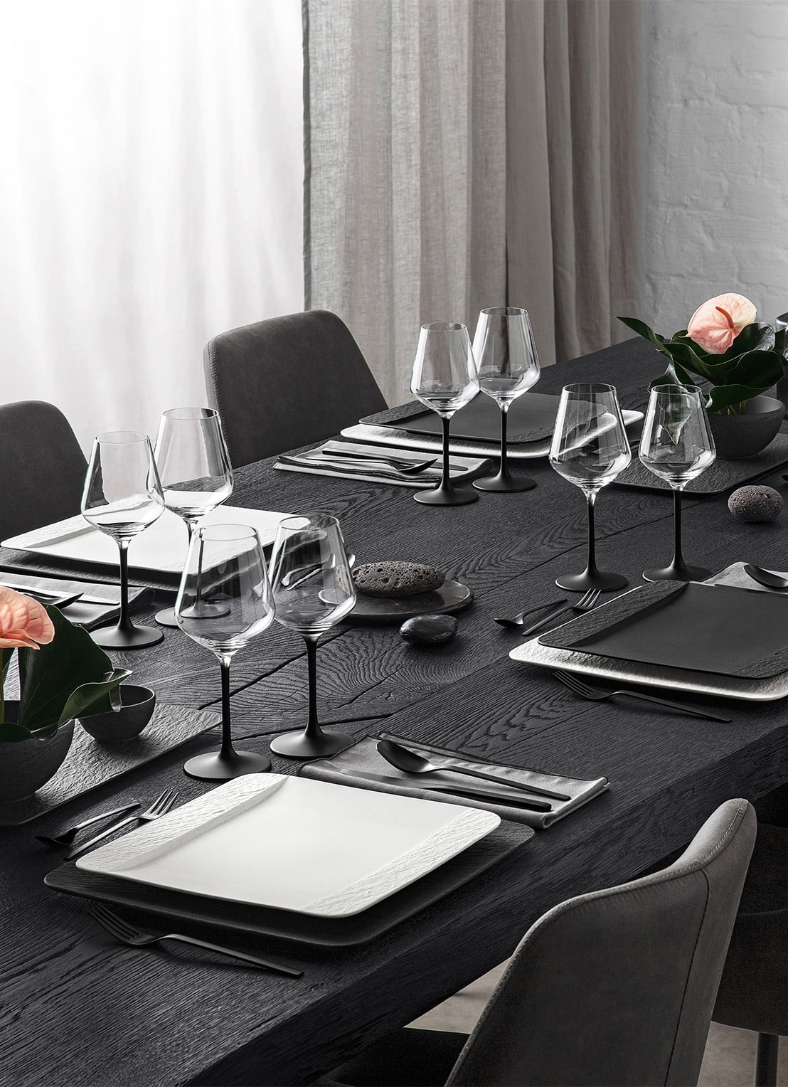 Villeroy & Boch Manufacture Rock rode wijnglas 47 cl set van 4  - detail 3 zwart