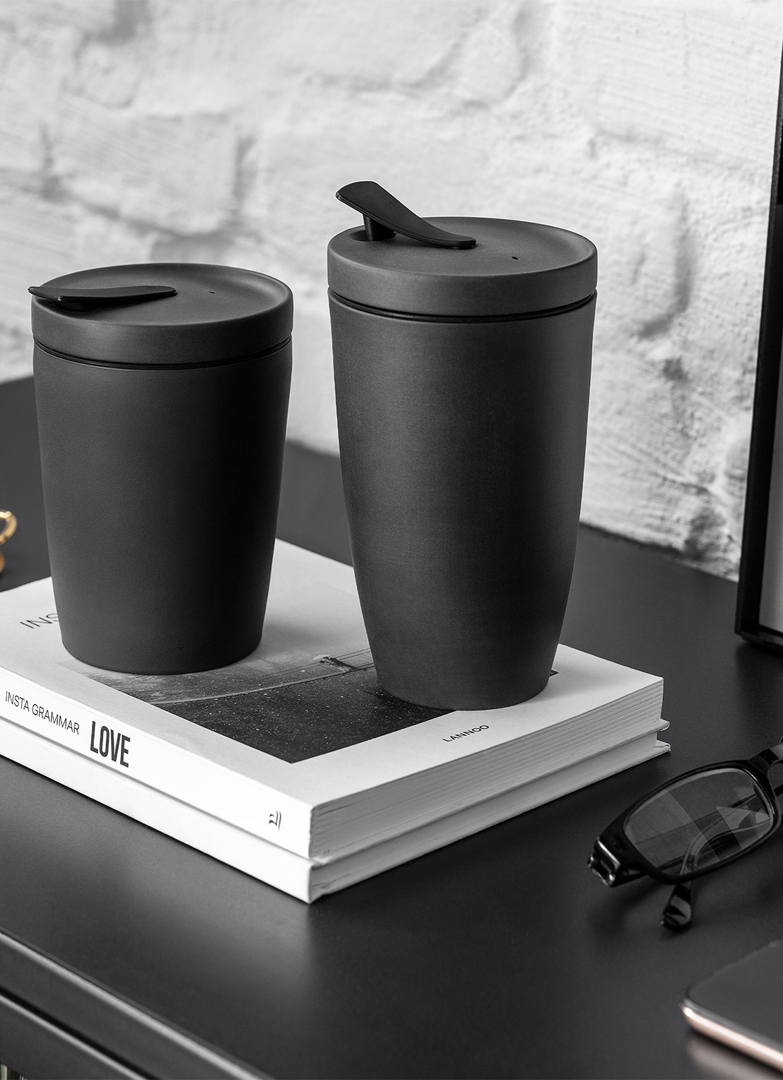 Villeroy & Boch Manufacture Rock To Go koffiebeker 29 cl - detail 5 donkergrijs