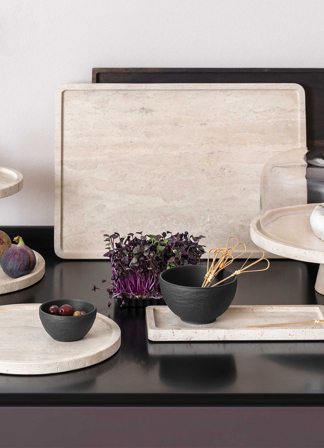 Villeroy & Boch Manufacture serveerschaal op voet  - detail 3 beige