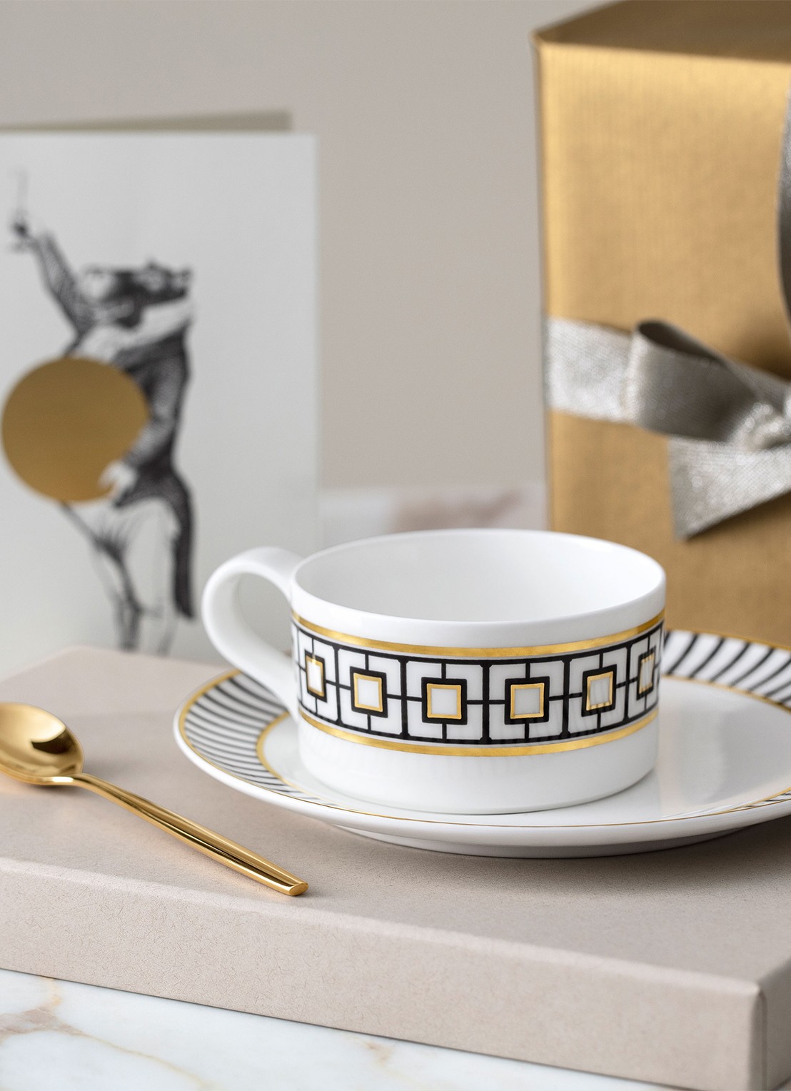 Villeroy & Boch MetroChic schotel 18,5 cm - voorkant 2 gebroken wit