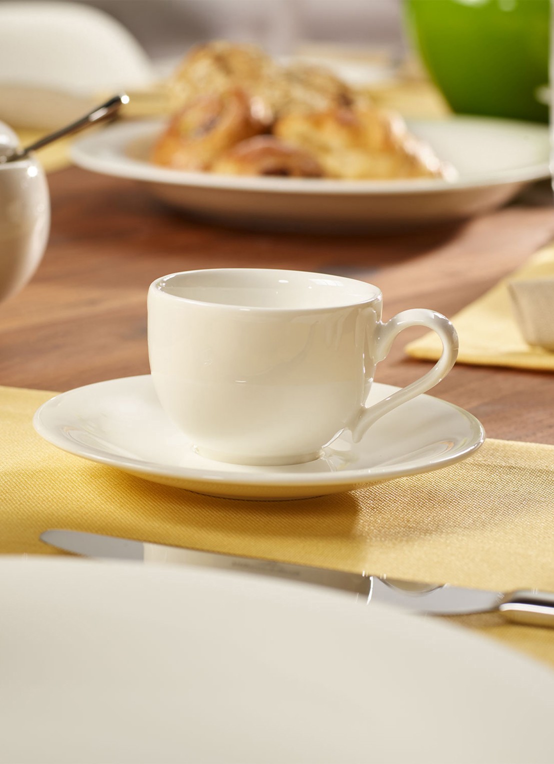 Villeroy & Boch Mokkakop New Cottage Basic 0,08L - voorkant 2 gebroken wit