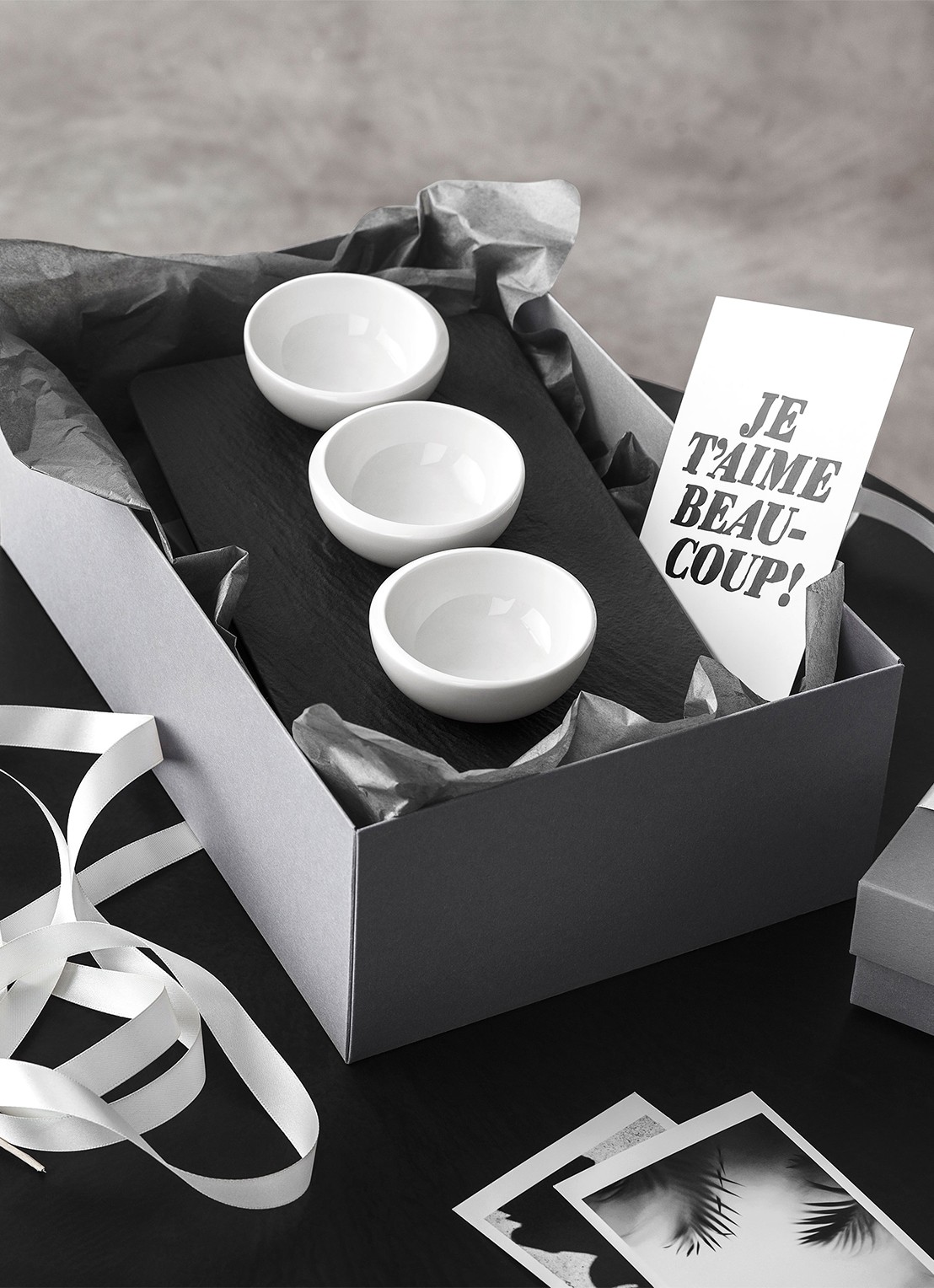 Villeroy & Boch NewMoon dipschaalset met serveerplank 4-delig - achterkant gebroken wit