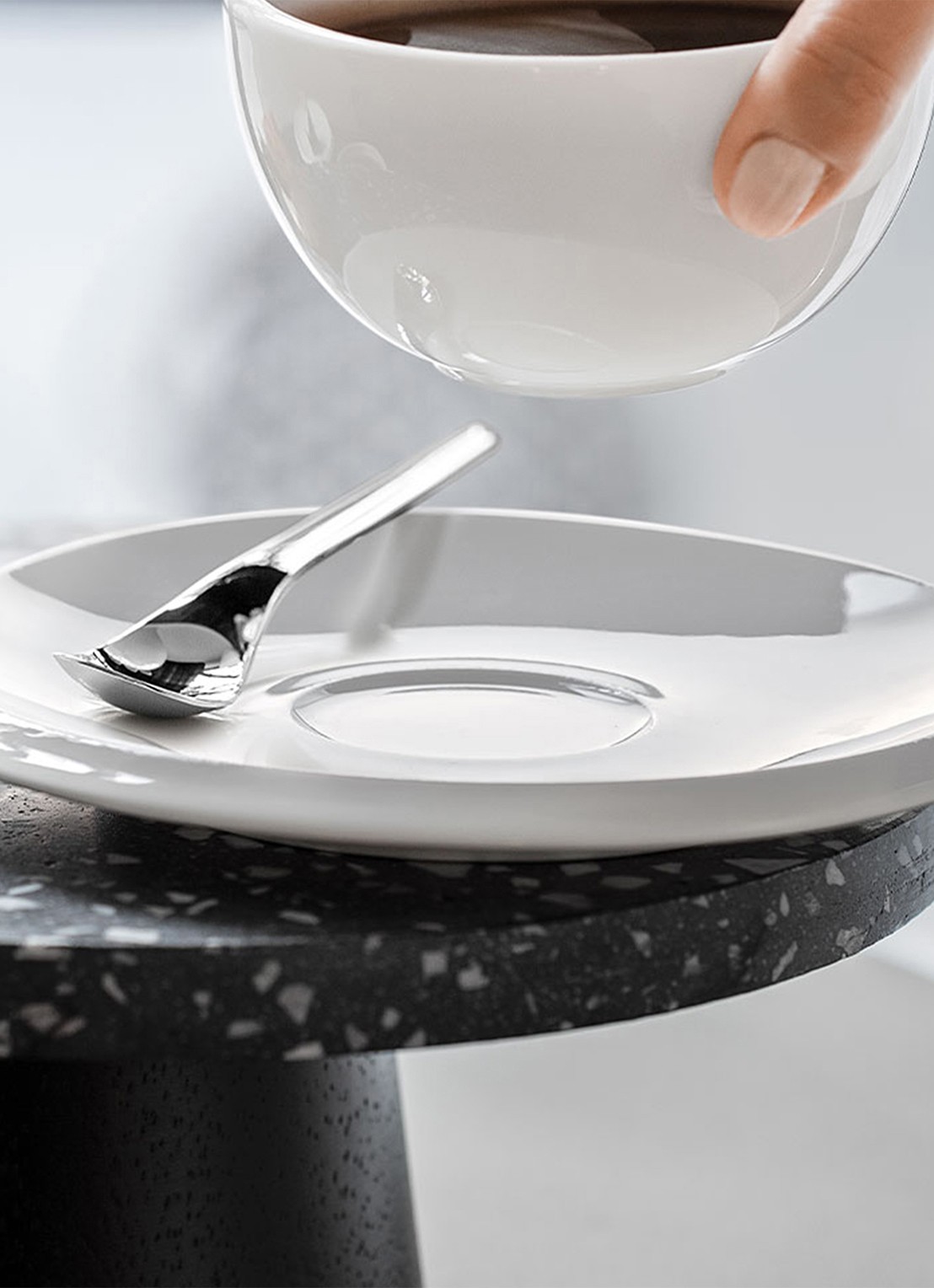 Villeroy & Boch NewMoon koffiekop schotel 17 cm - achterkant creme