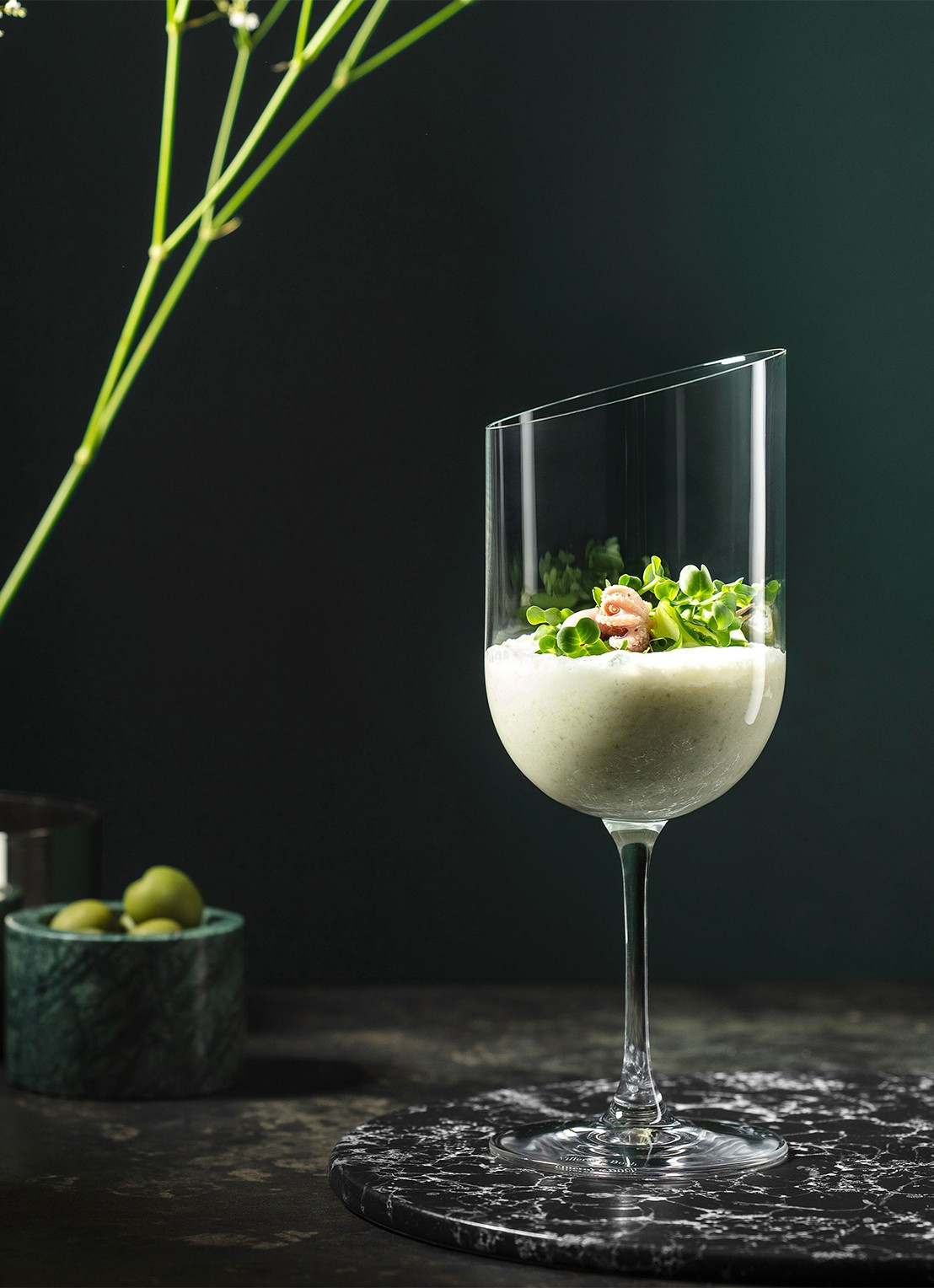 Villeroy & Boch NewMoon rode wijnglas 40,5 cl set van 4 - detail 2 transparant