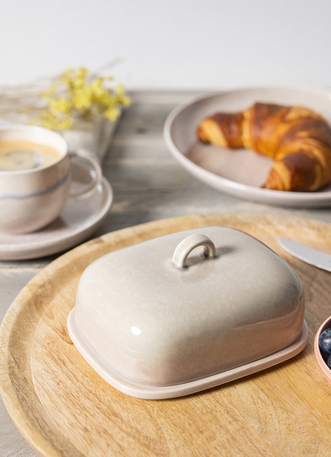 Villeroy & Boch Perlemor botervloot 15,5 cm - detail 3 zand