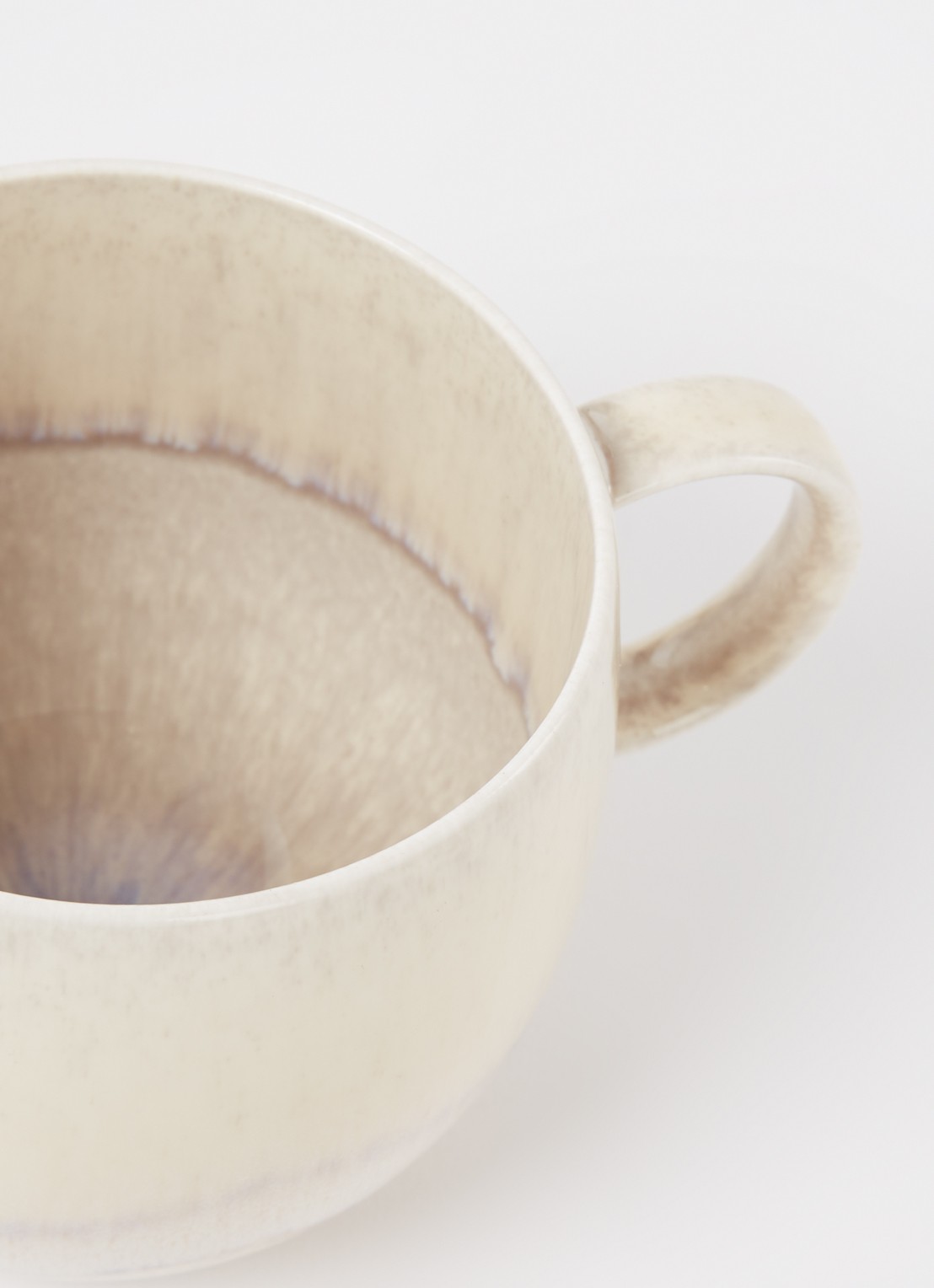 Villeroy & Boch Perlemor Sand kopje 29 cl - voorkant 2 donkerbeige