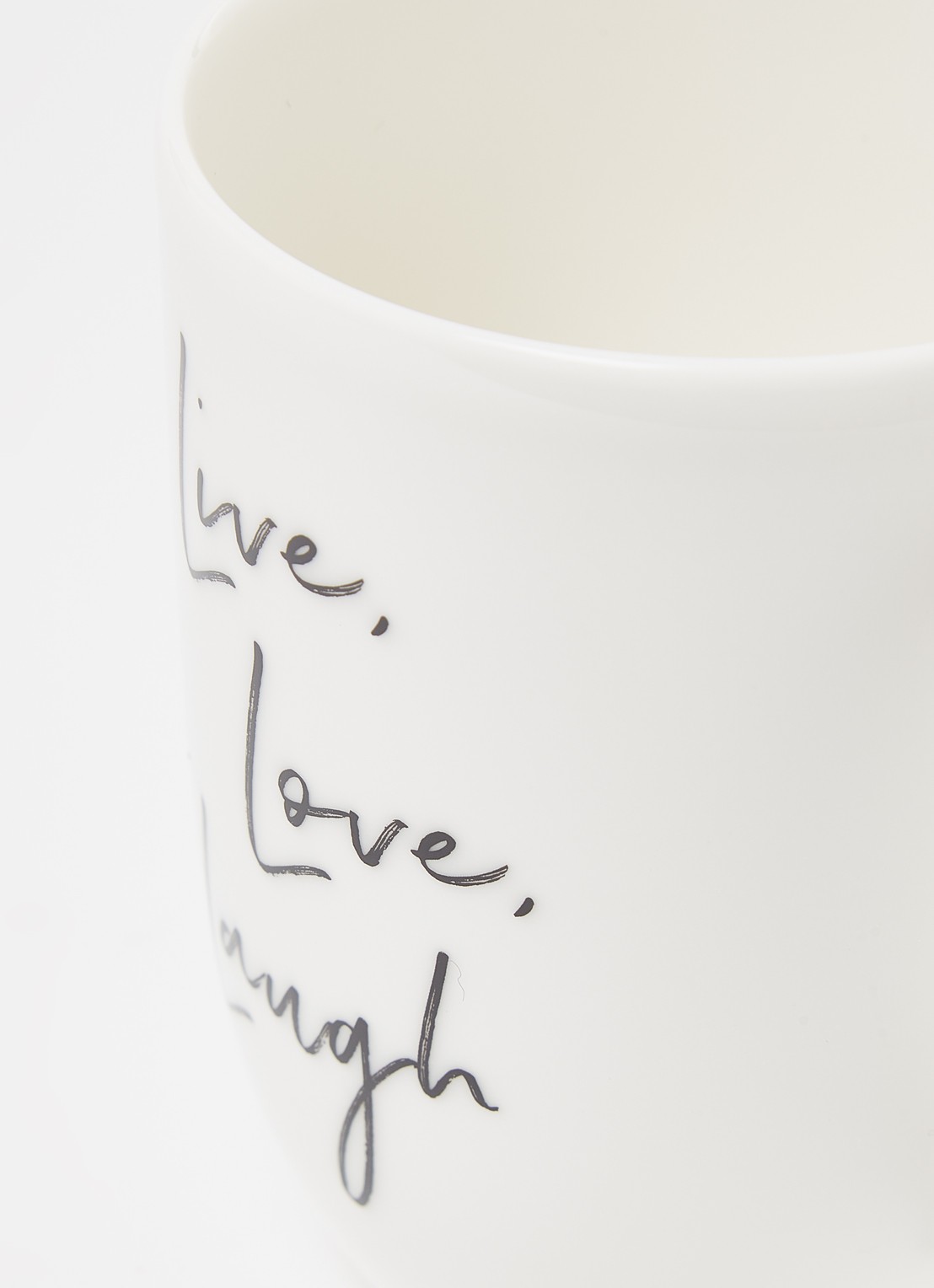 Villeroy & Boch Statement Live, Love, Laugh kopje 34 cl - detail 4 gebroken wit