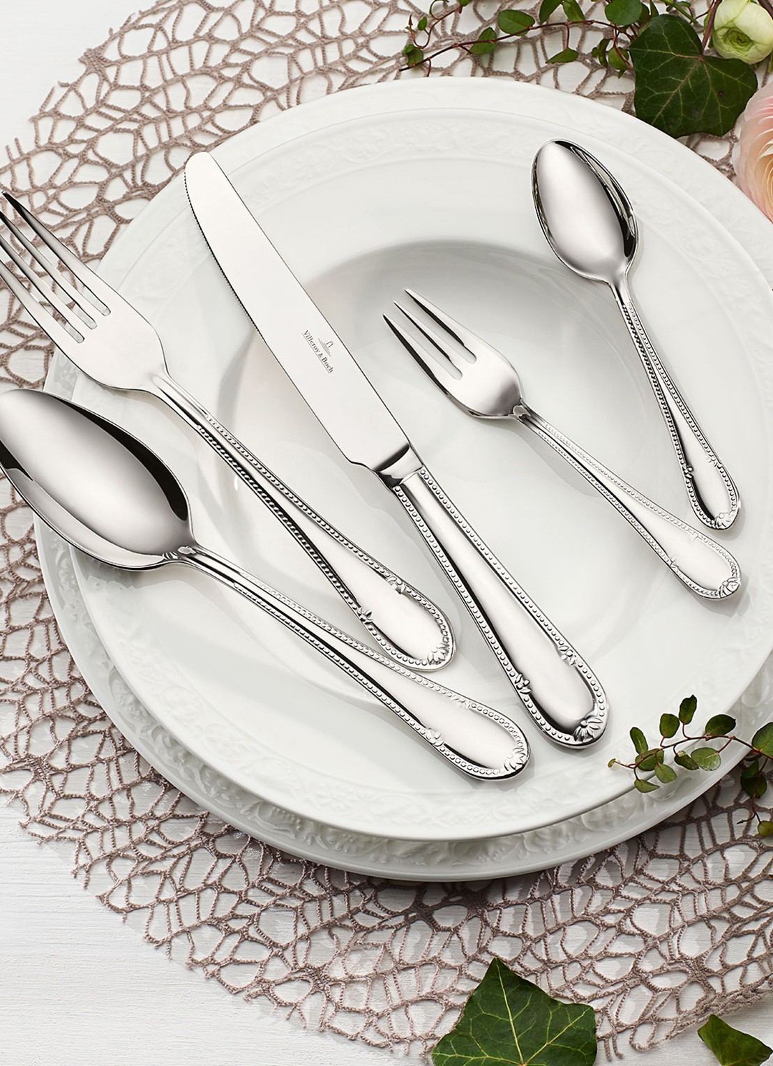 Villeroy & Boch Tafelbesteck 30tlg. 44x28x5cm - voorkant 3 zilver