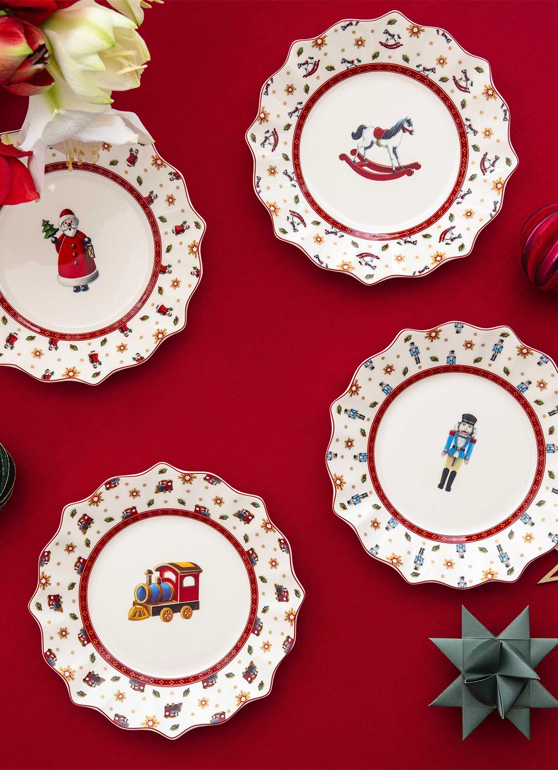 Villeroy & Boch Toy's Delight dinerbord 24,4 cm set van 4 - voorkant 3 gebroken wit