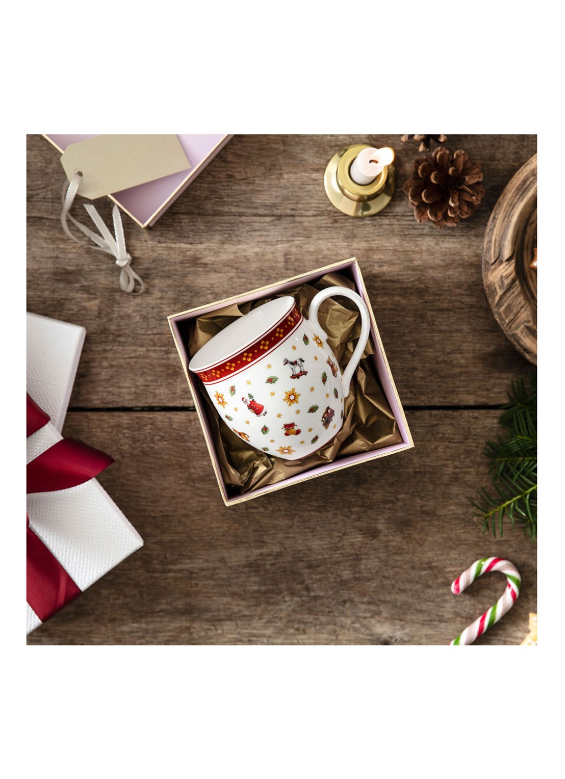Villeroy & Boch Toy's Delight kerst mok 34 cl - detail 7 gebroken wit