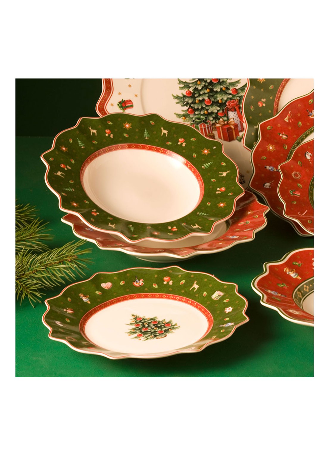 Villeroy & Boch Toy's Delight Kerst ontbijtbord 24 cm - detail groen