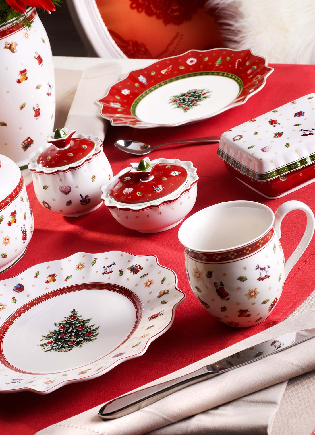 Villeroy & Boch Toy's Delight Kerst ontbijtbord 24 cm - detail 3 gebroken wit