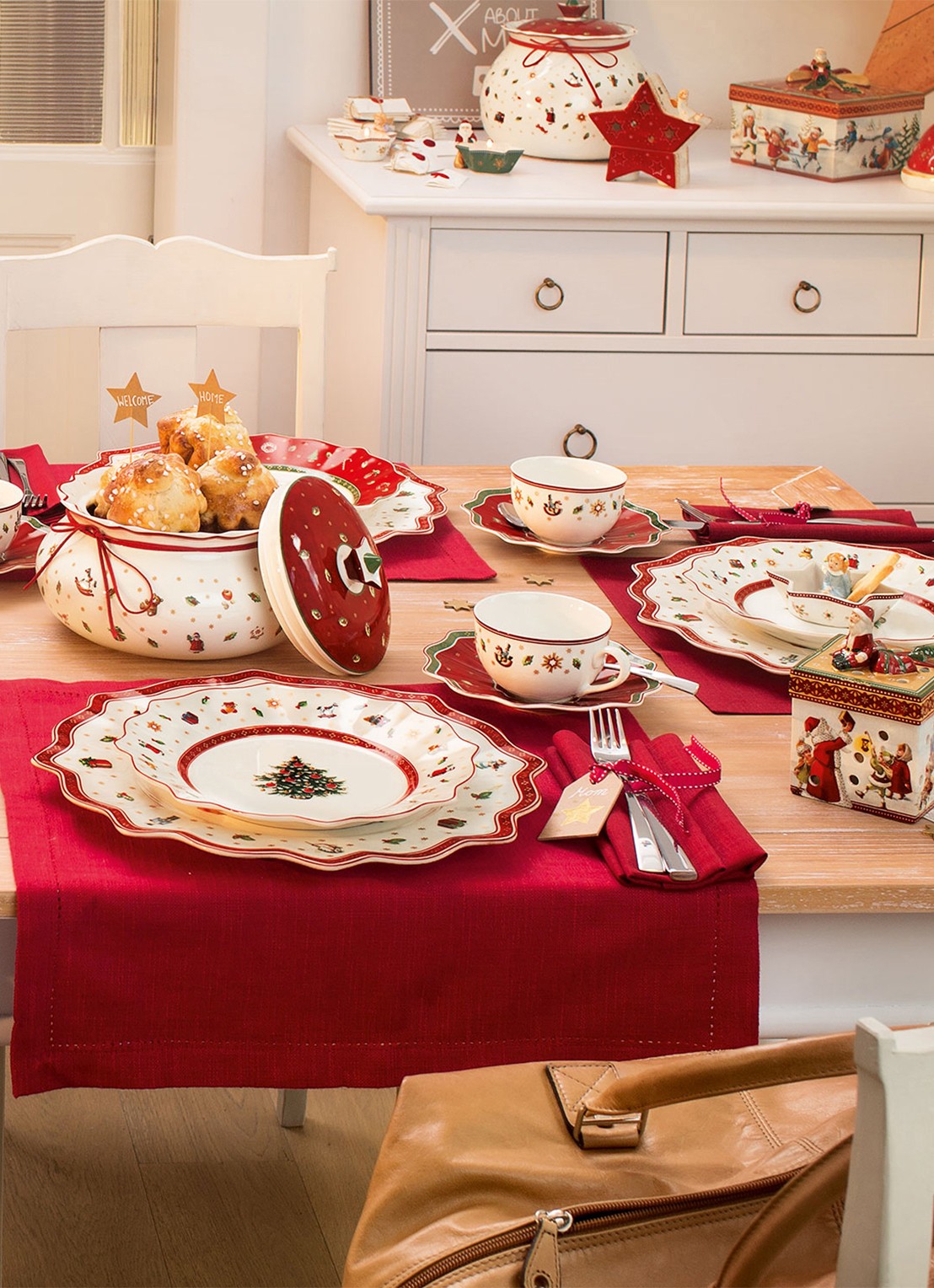 Villeroy & Boch Toy's Delight Kerst ontbijtbord 24 cm - detail 4 gebroken wit