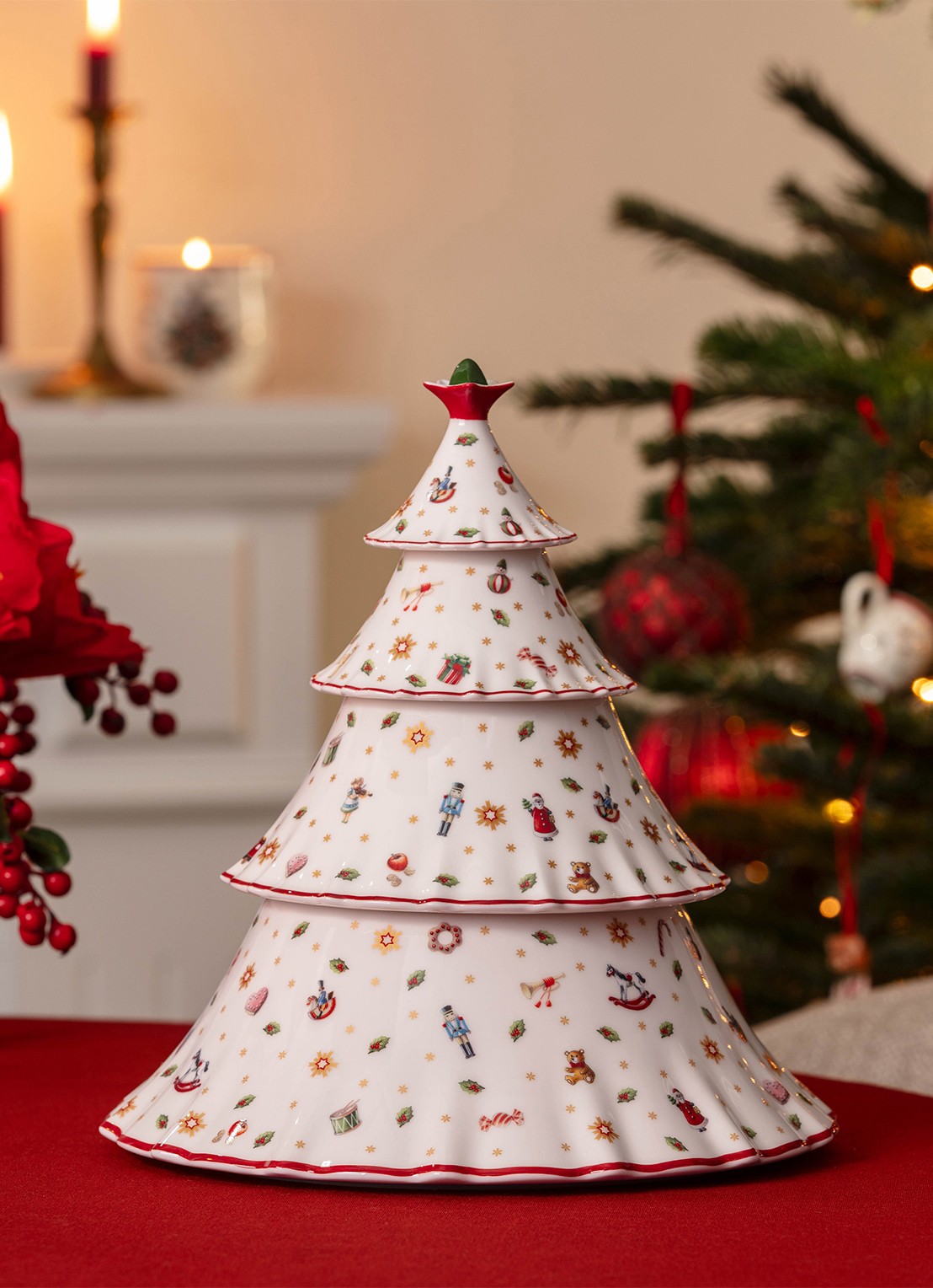 Villeroy & Boch Toy's Delight koektrommel - voorkant 4 rood