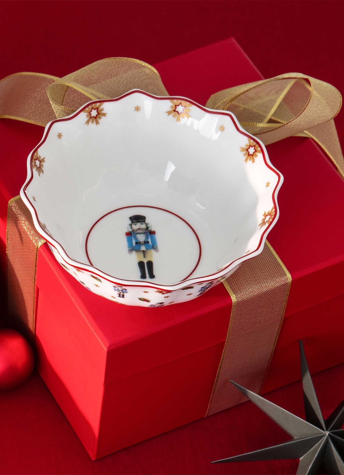 Villeroy & Boch Toy's Delight Notenkraker serviesset 6-delig - achterkant gebroken wit