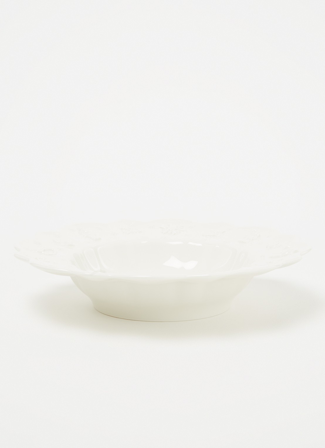 Villeroy & Boch Toy's Delight Royal Classic diep bord 23,5 cm  - voorkant 2 gebroken wit